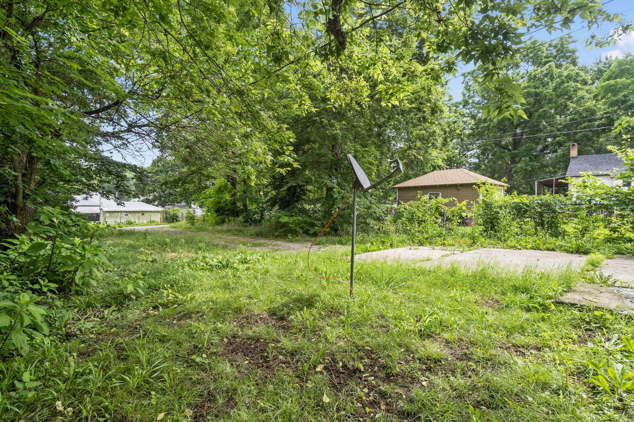 825 West Nichols Street Property Photo 23