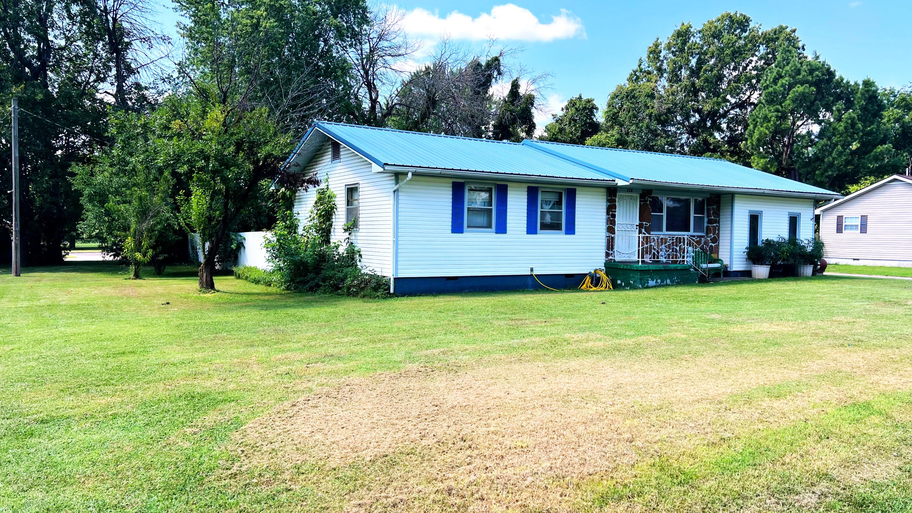113 Circle Drive Property Photo 1