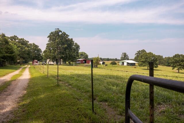 1576 County Road 221 Property Photo 6