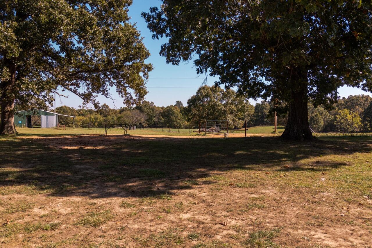 1576 County Road 221 Property Photo 32