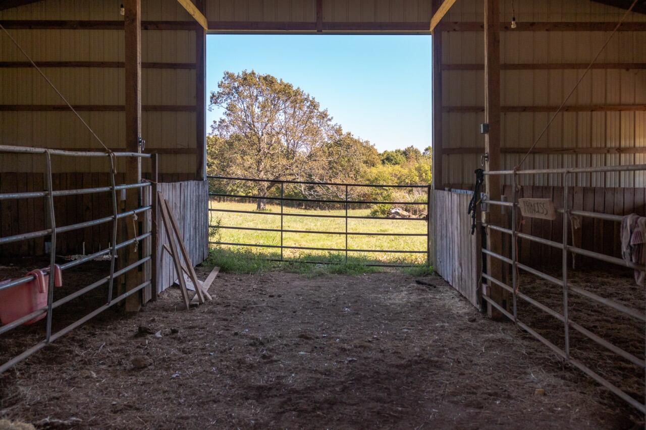 1576 County Road 221 Property Photo 45