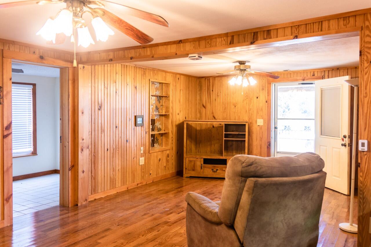 1576 County Road 221 Property Photo 55