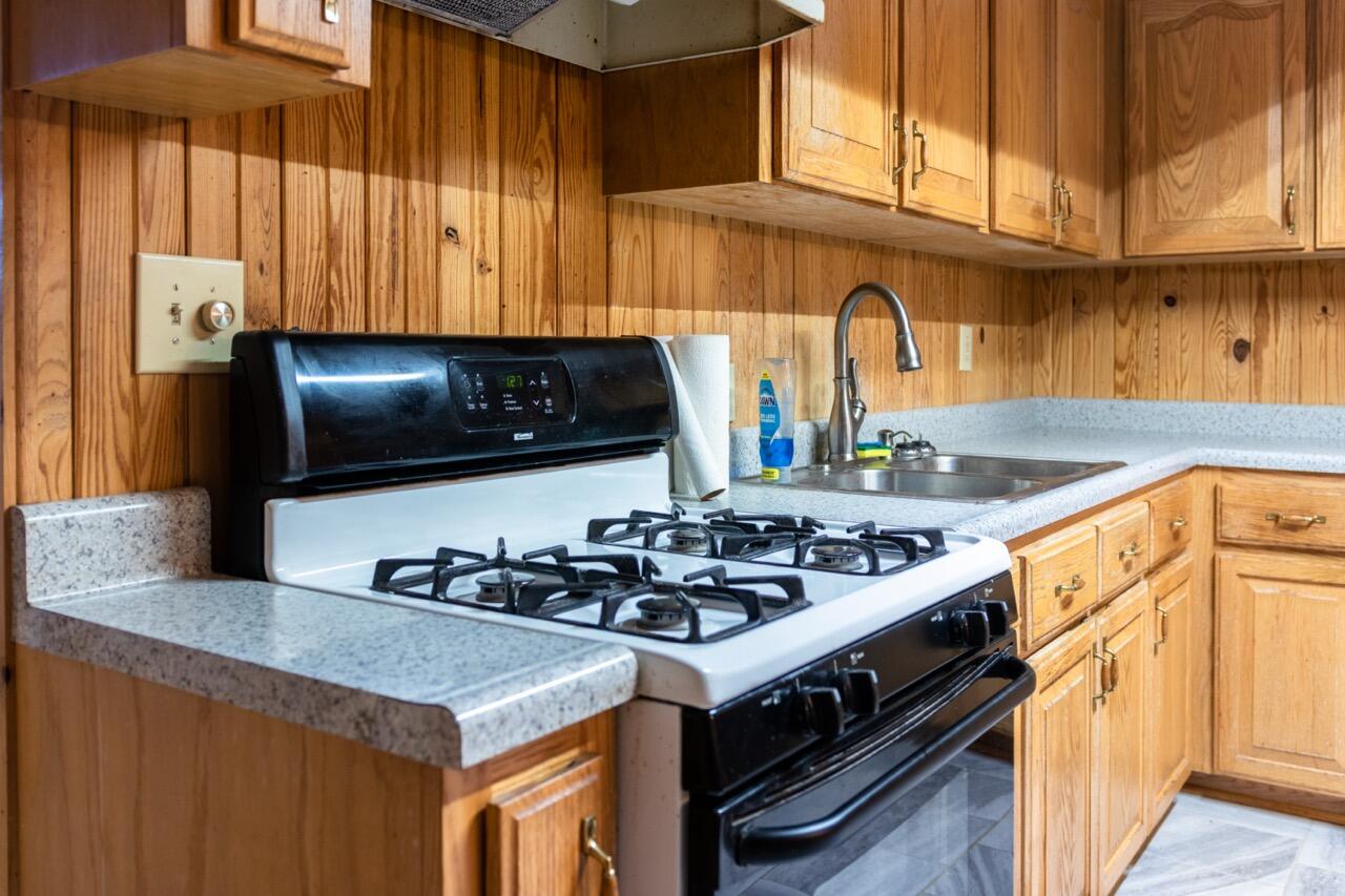 1576 County Road 221 Property Photo 60