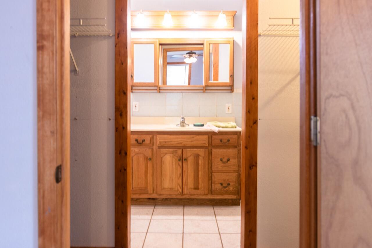 1576 County Road 221 Property Photo 71