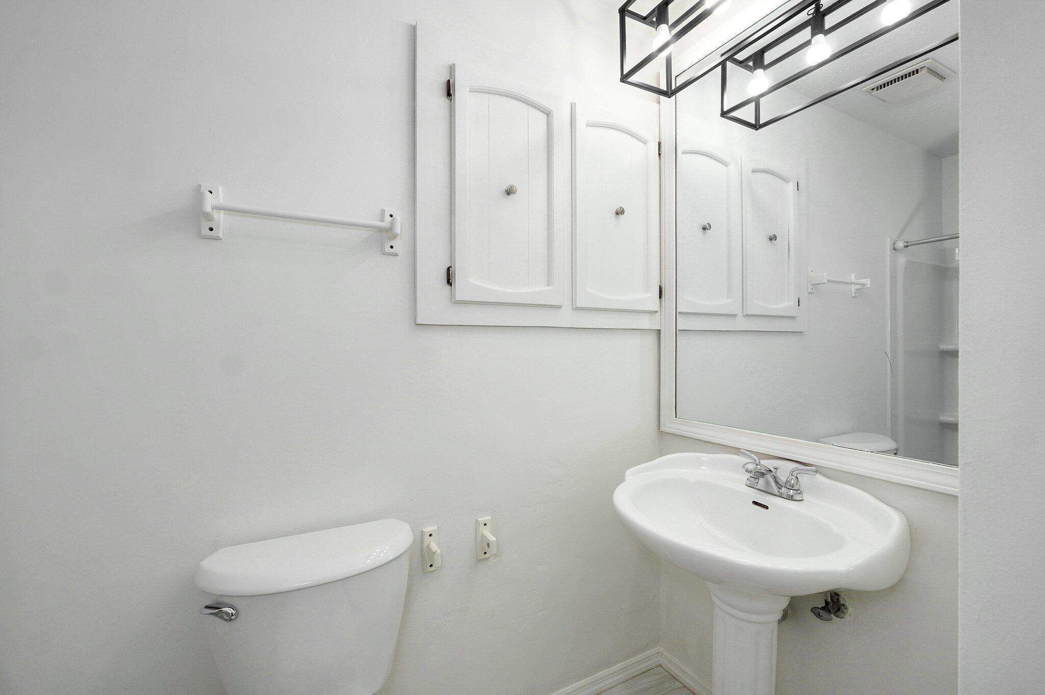 930 West Sunset Street Property Photo 12