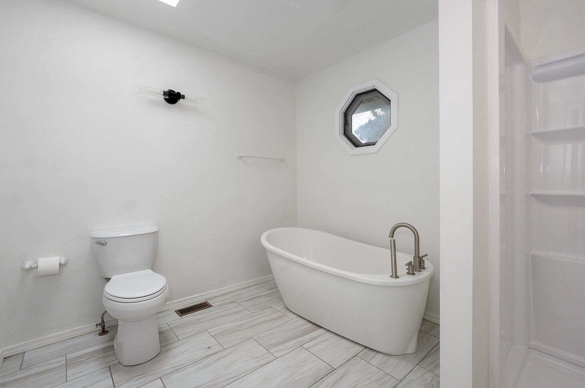 930 West Sunset Street Property Photo 17