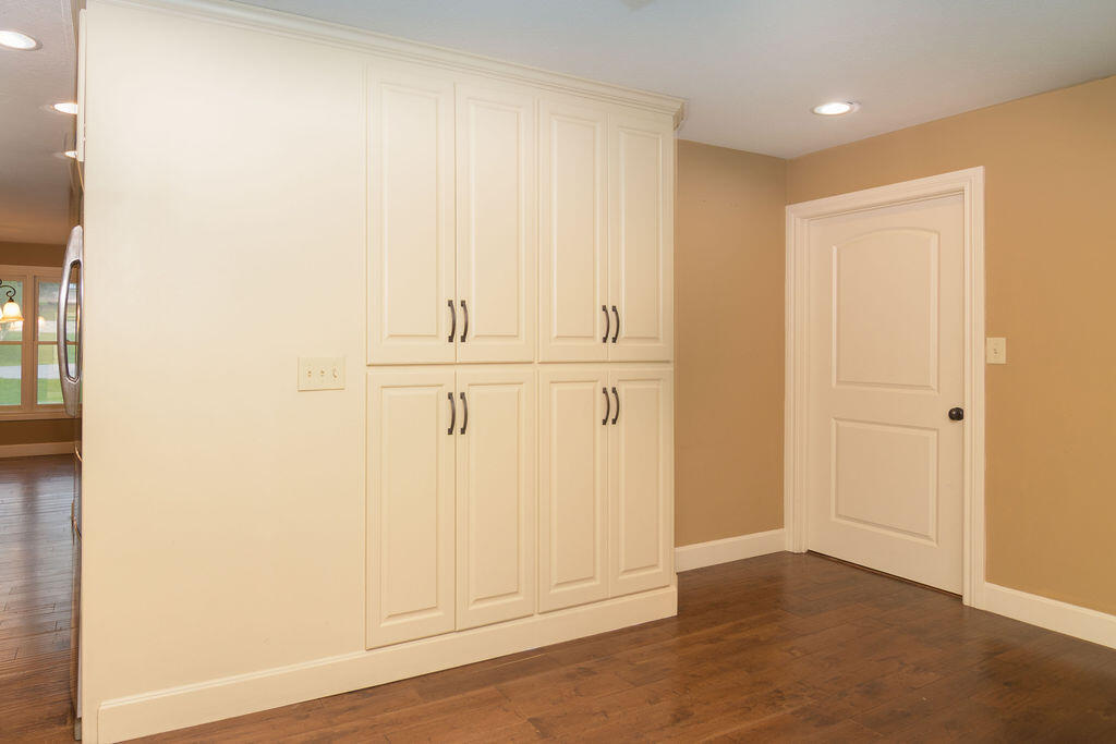 147 River Bluff Drive Property Photo 15