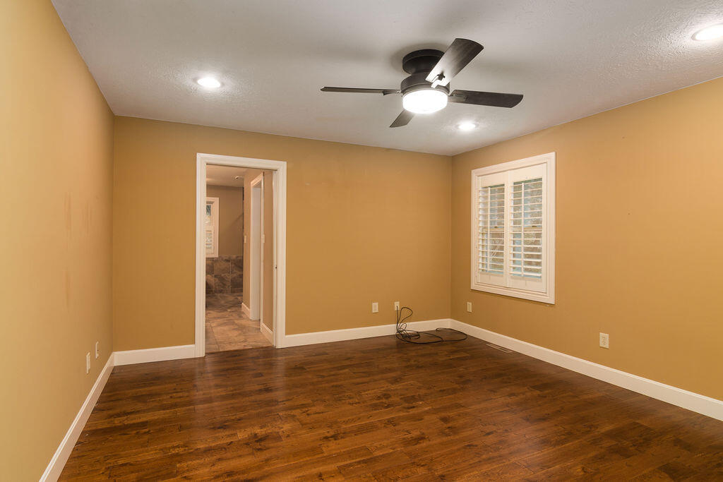 147 River Bluff Drive Property Photo 16