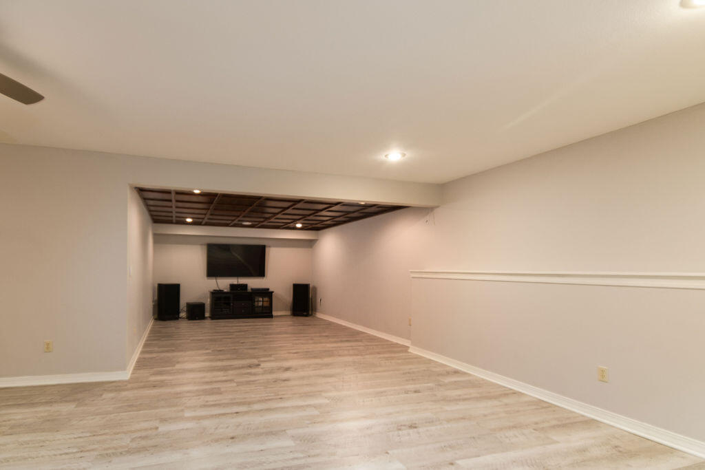 147 River Bluff Drive Property Photo 29