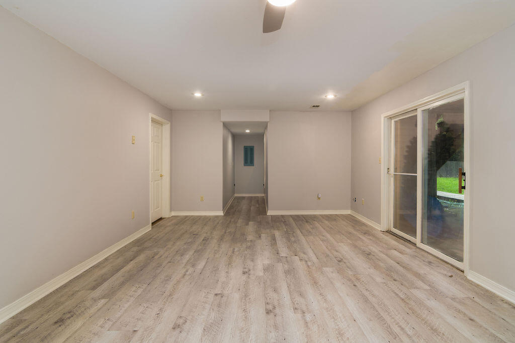 147 River Bluff Drive Property Photo 35