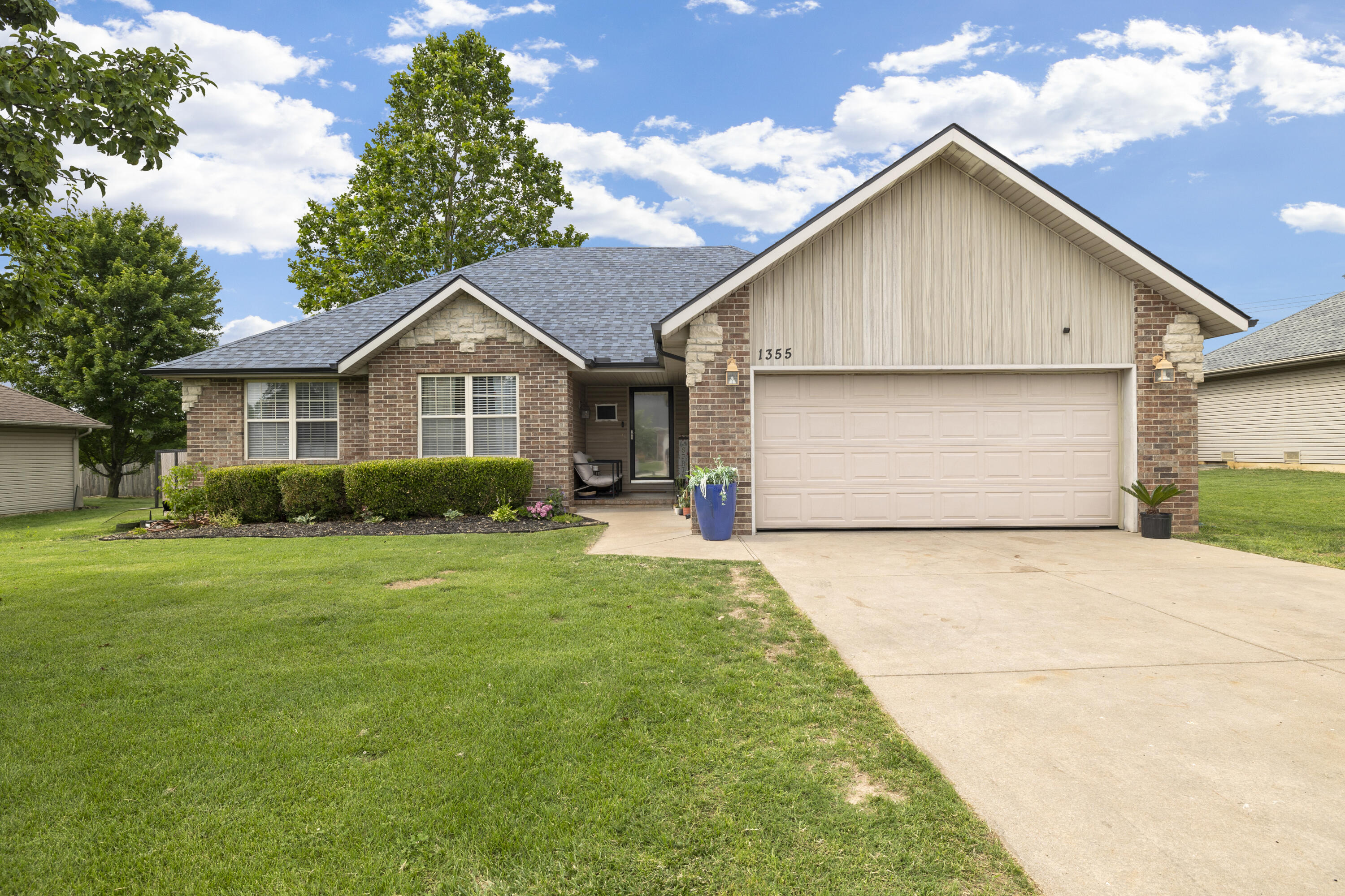 1355 West Stone House Road Property Photo 1