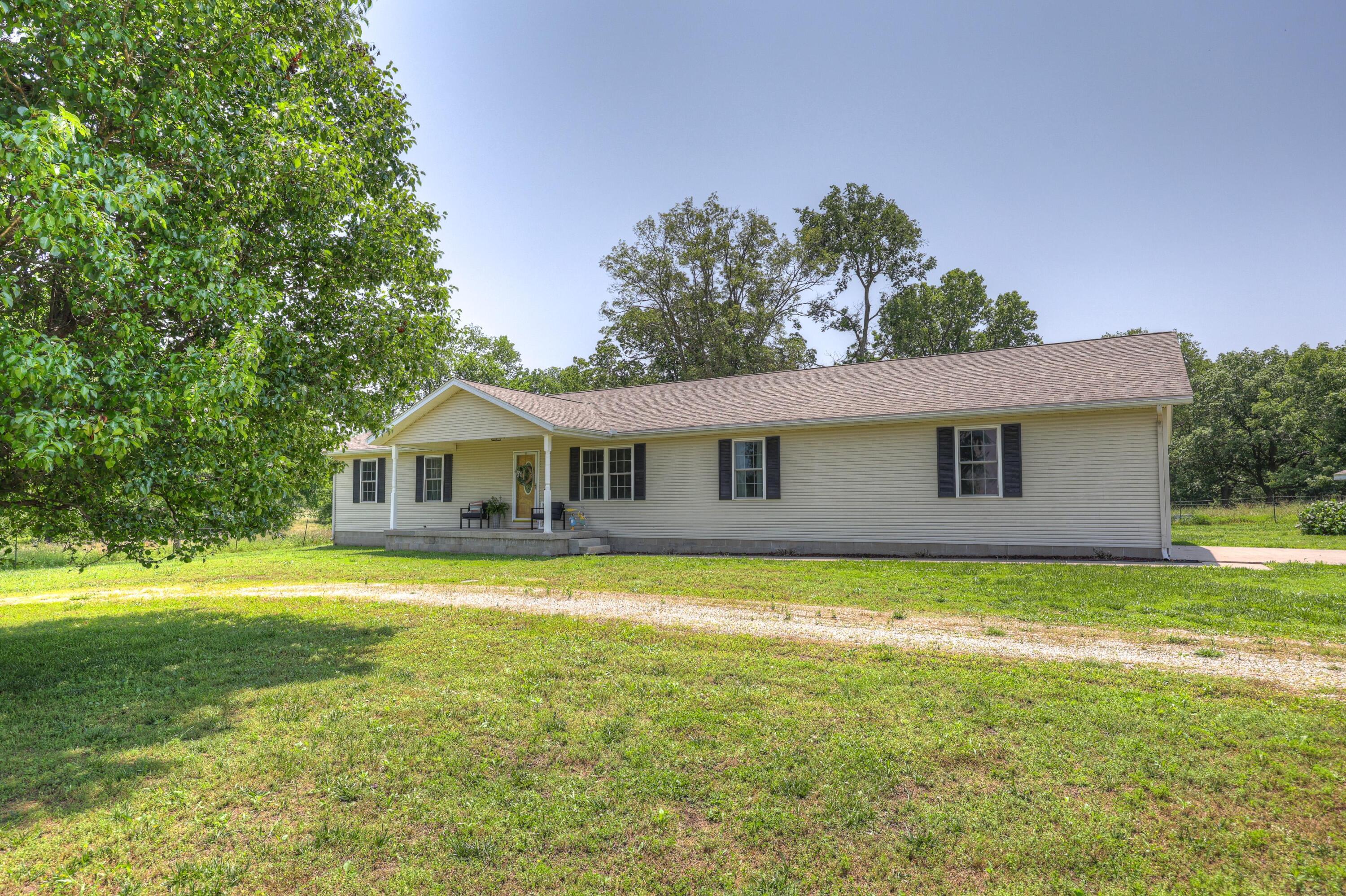 18280 State Highway 96 Property Photo 1
