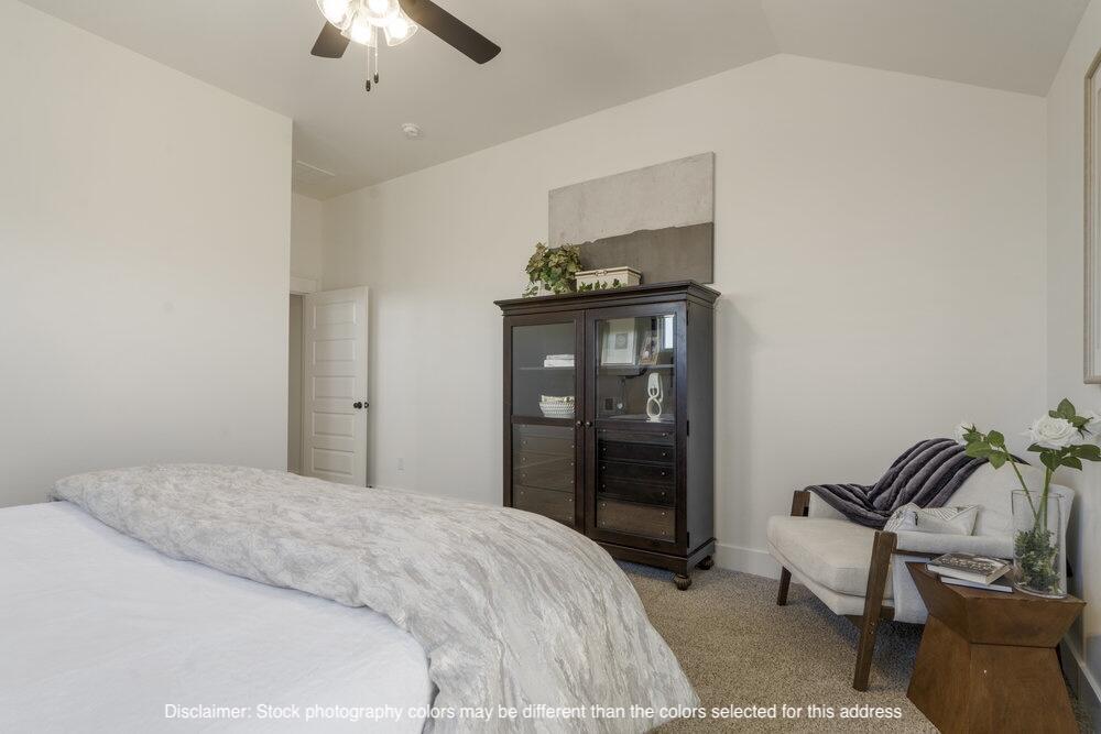 908 Silver Oaks Drive Property Photo 24