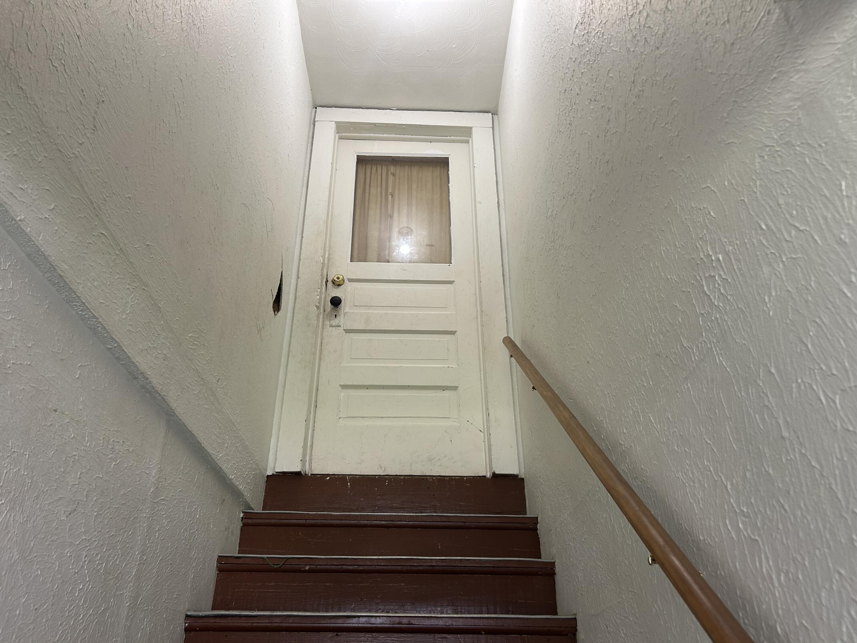 201 West Pennington Avenue Property Photo 5