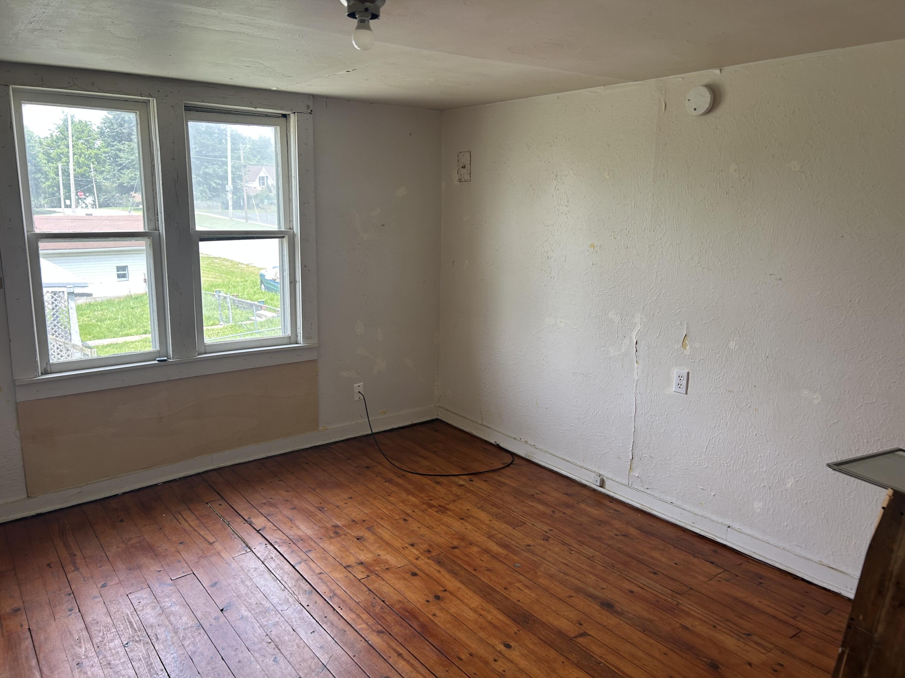 201 West Pennington Avenue Property Photo 8