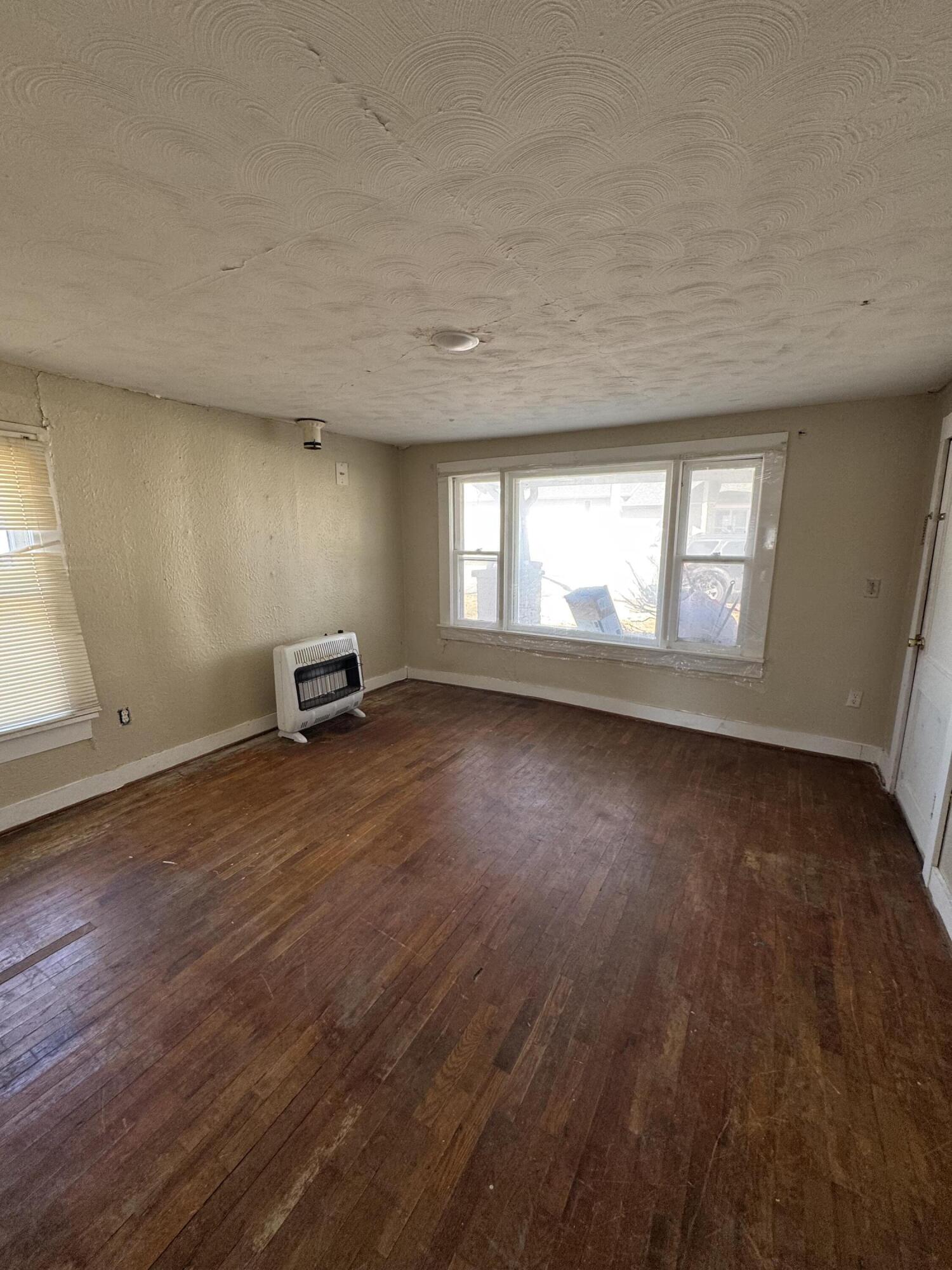 201 West Pennington Avenue Property Photo 12