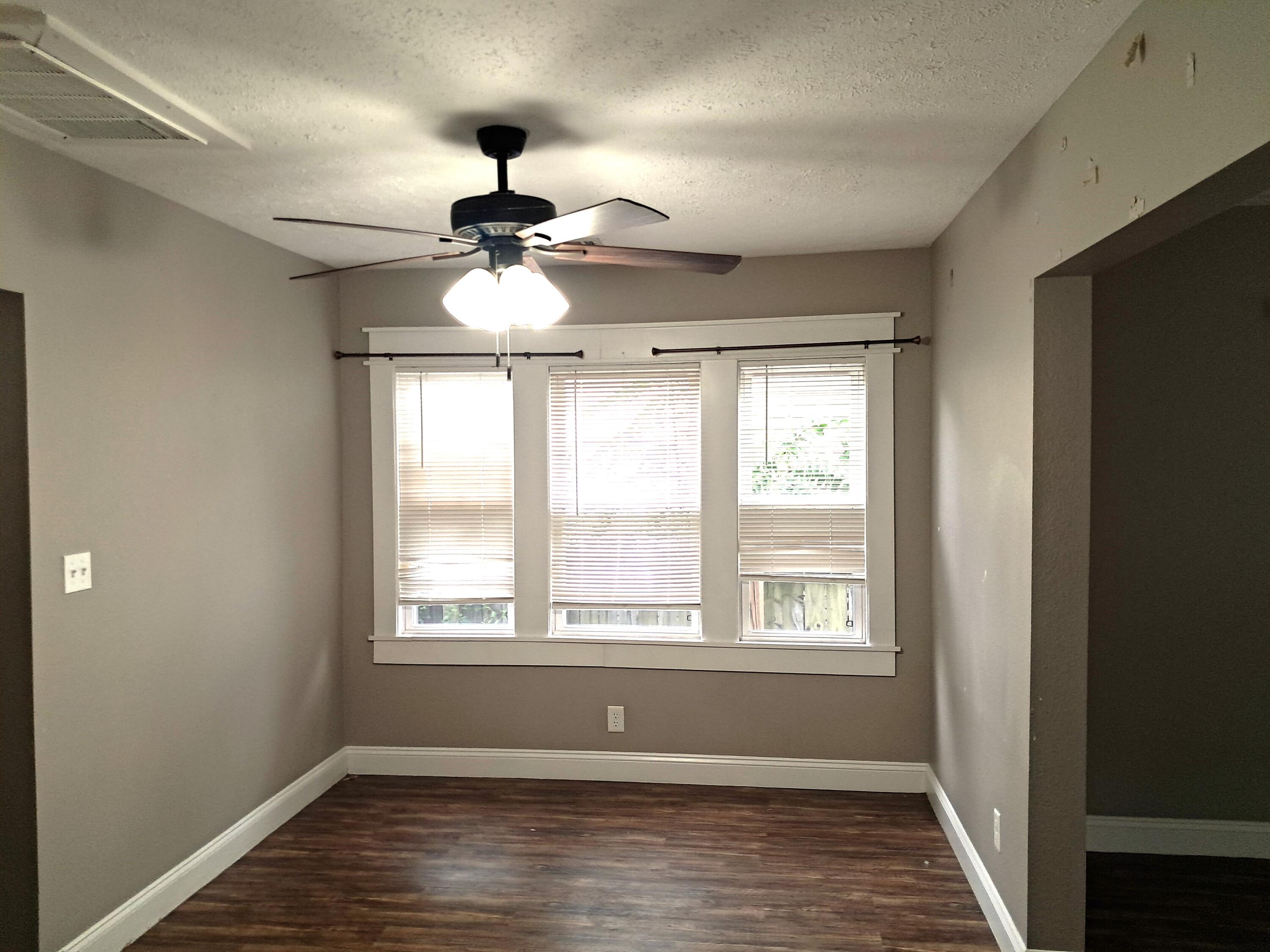 2412 West Olive Street Property Photo 6