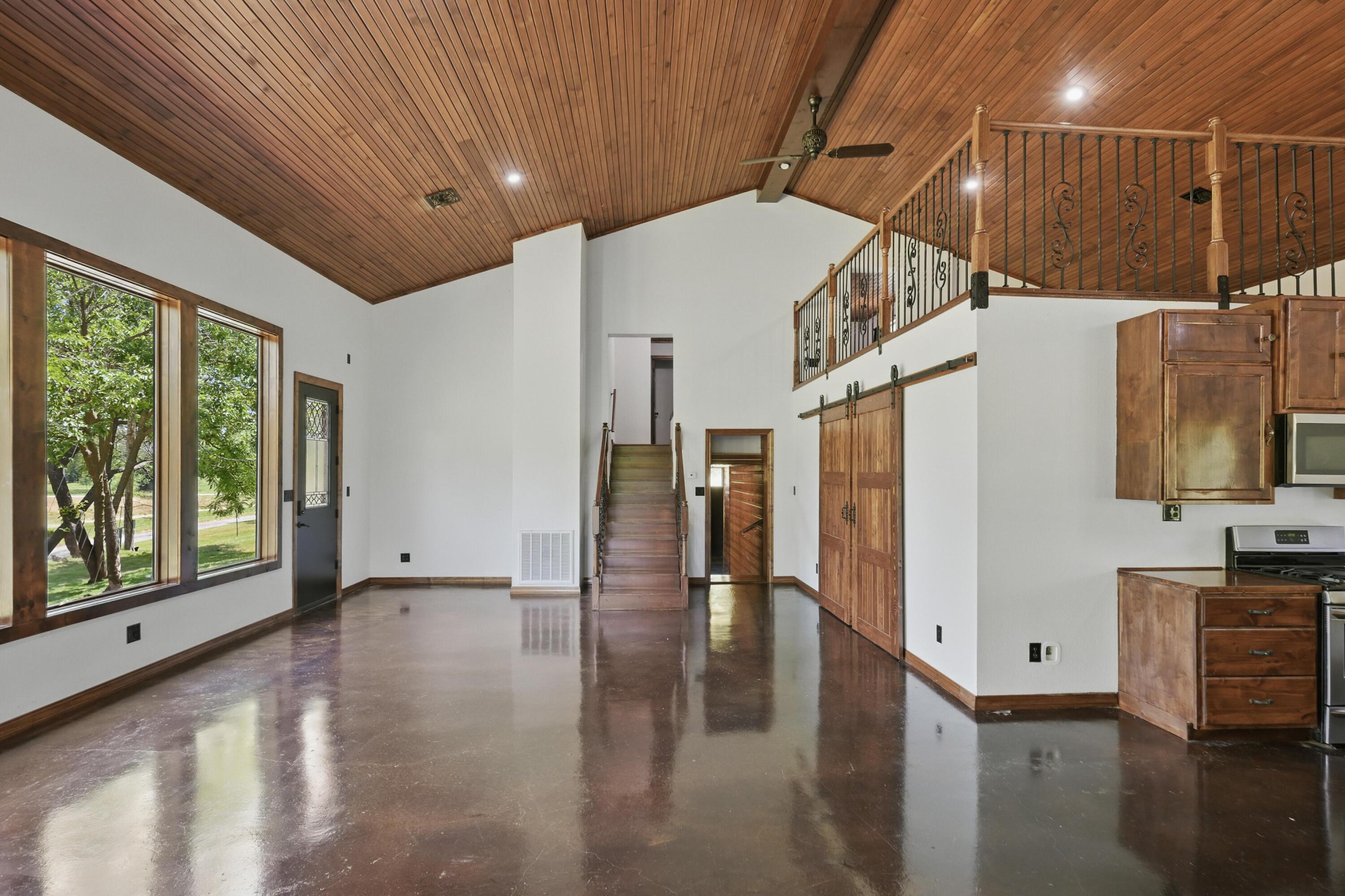 1822 Reinmiller Road Property Photo 8