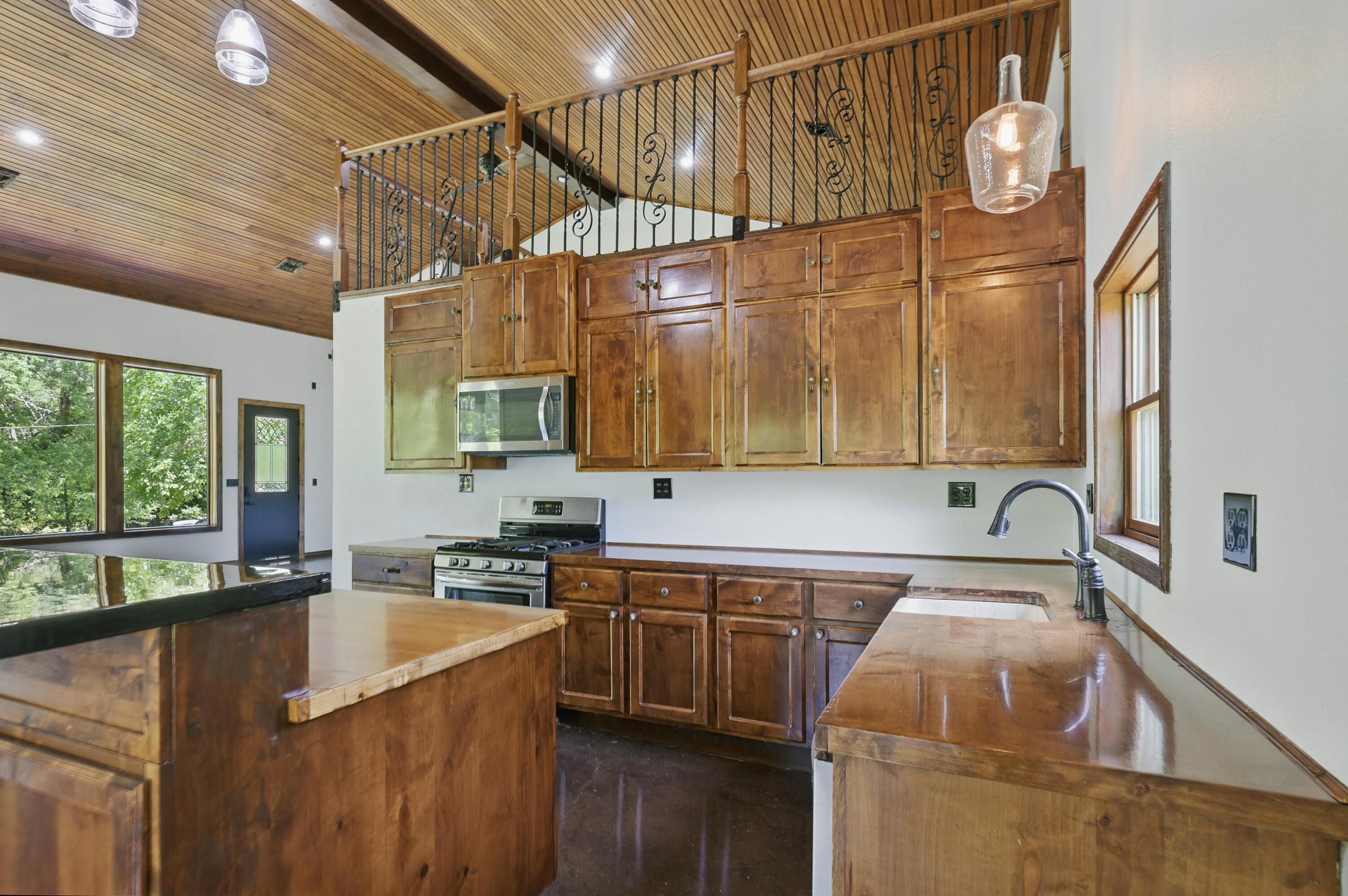 1822 Reinmiller Road Property Photo 12