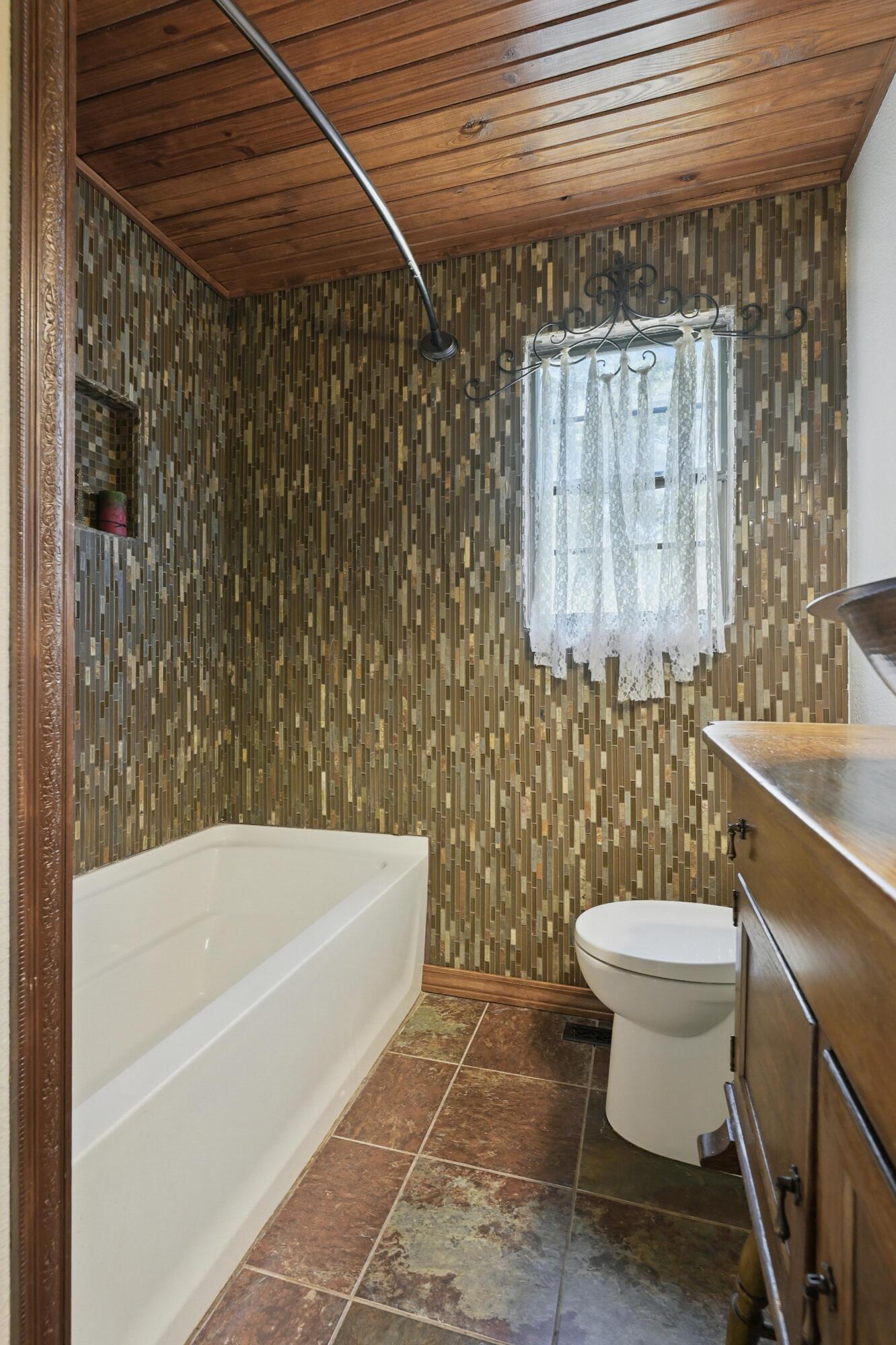 1822 Reinmiller Road Property Photo 27