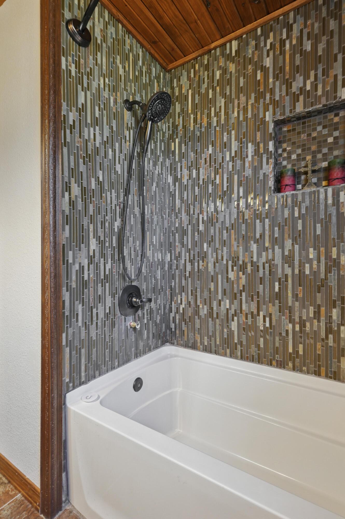 1822 Reinmiller Road Property Photo 28