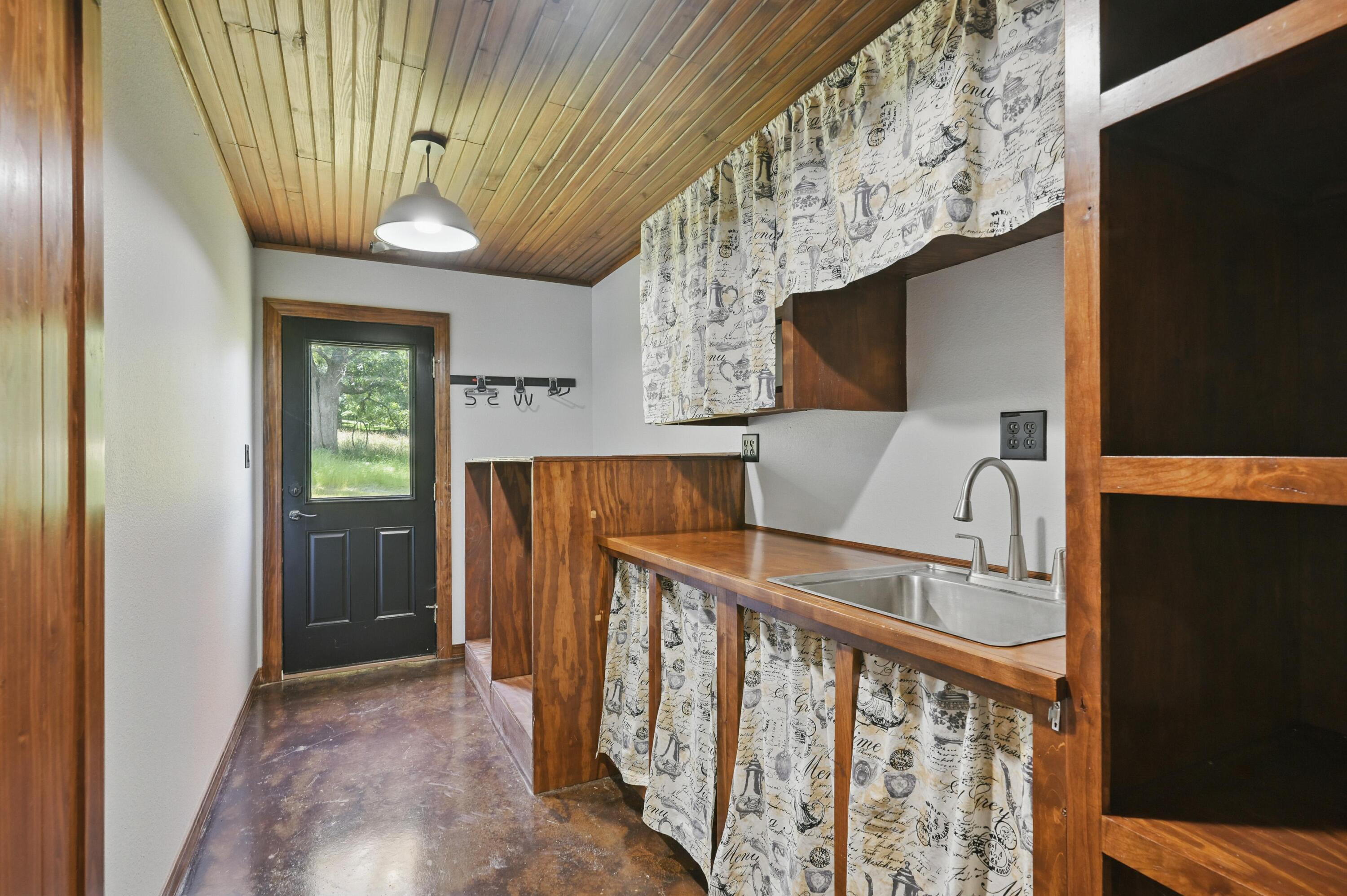 1822 Reinmiller Road Property Photo 34