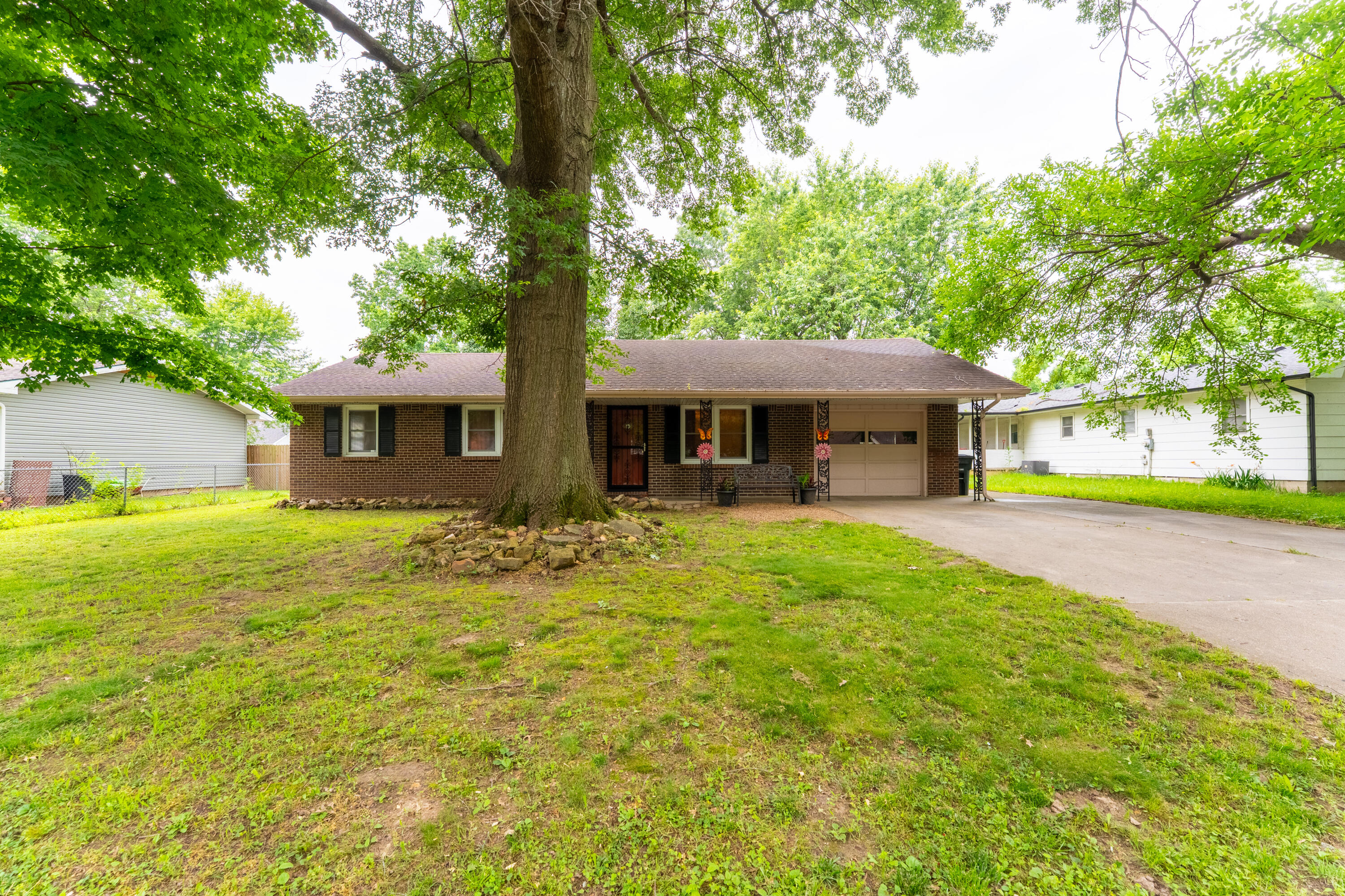 1031 South Birum Avenue Property Photo 1