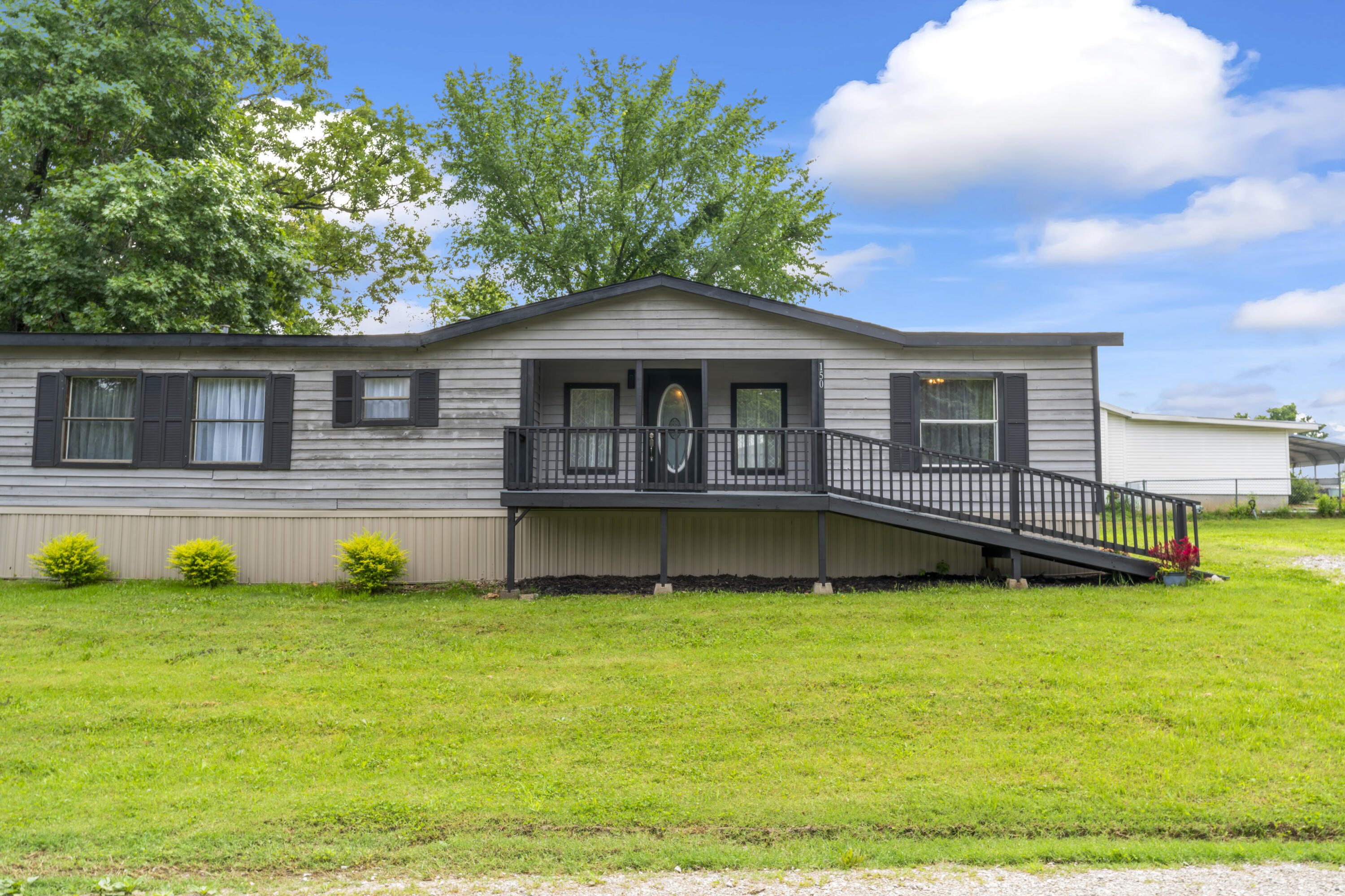 150 Woodward Drive Property Photo 2