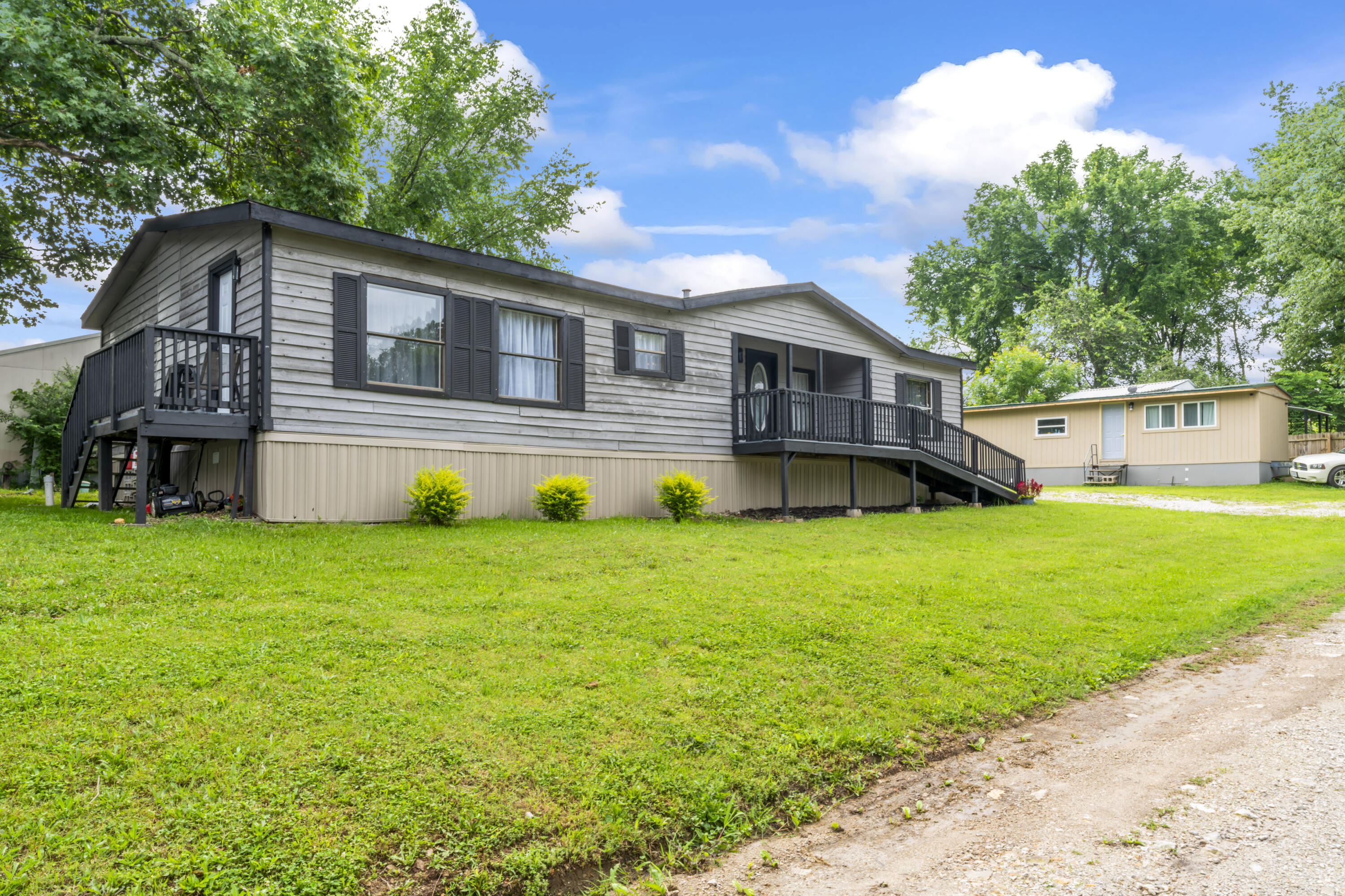 150 Woodward Drive Property Photo 3