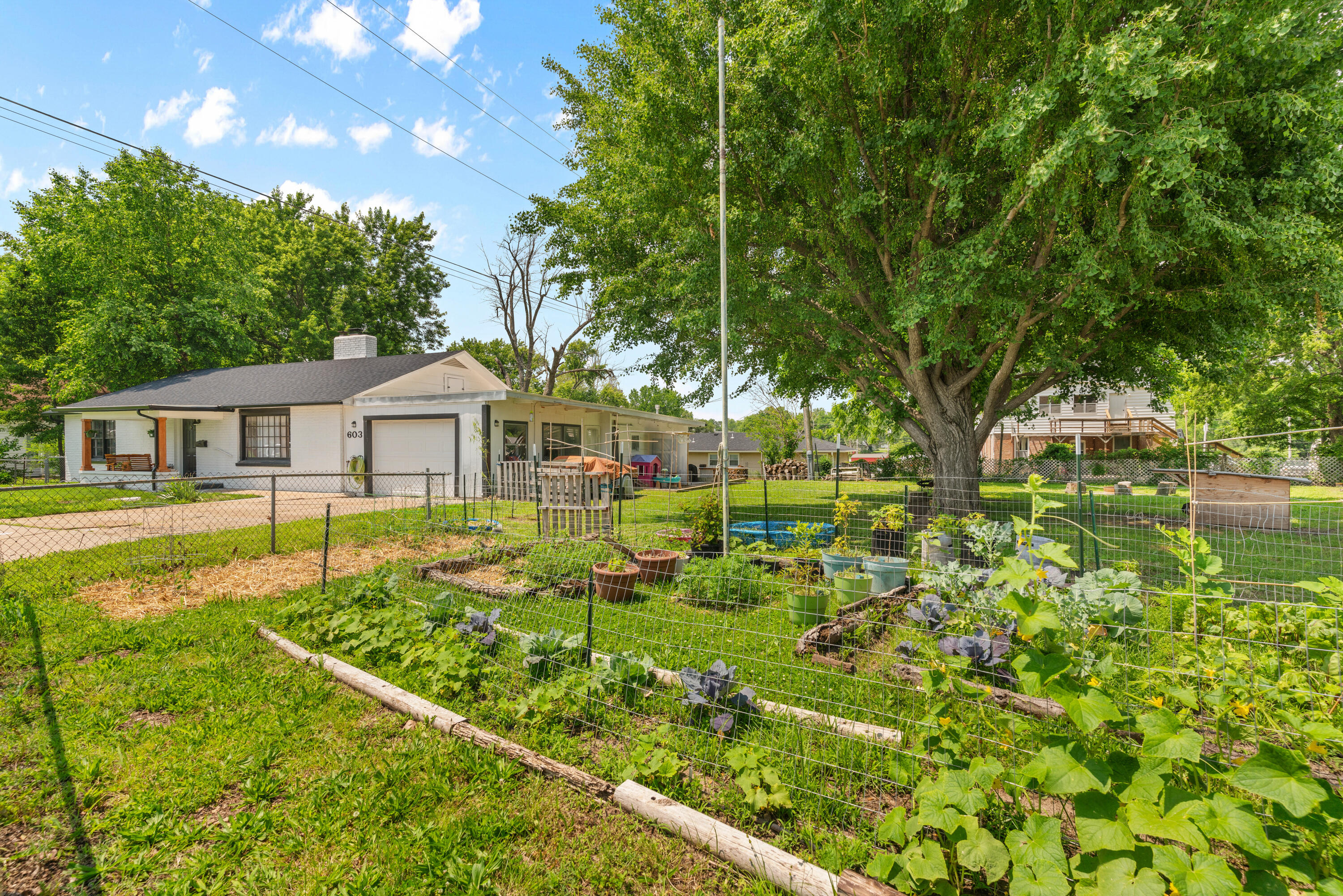603 West Jackson Street Property Photo 17