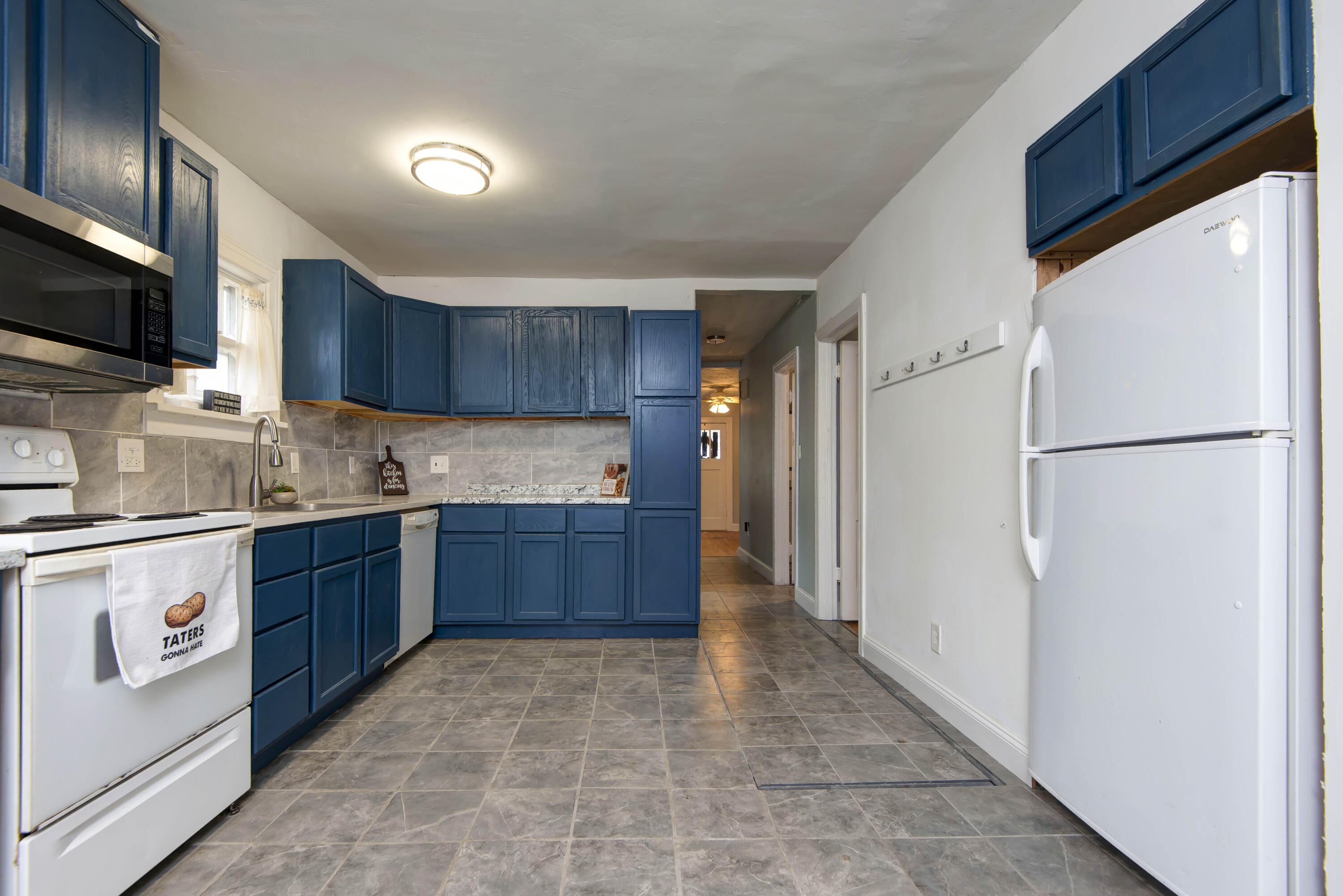 1612 North Grant Avenue Property Photo 7