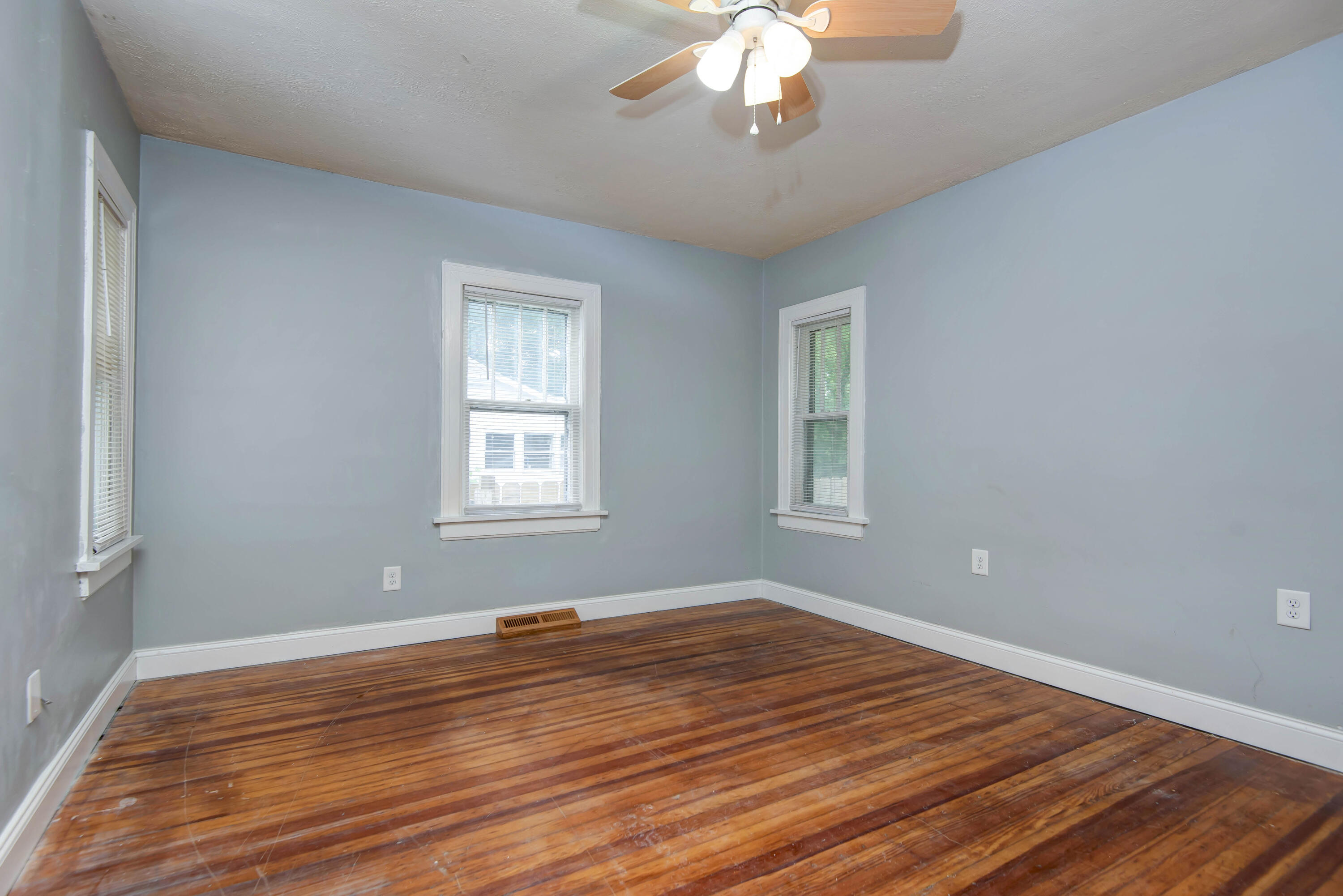 1612 North Grant Avenue Property Photo 11