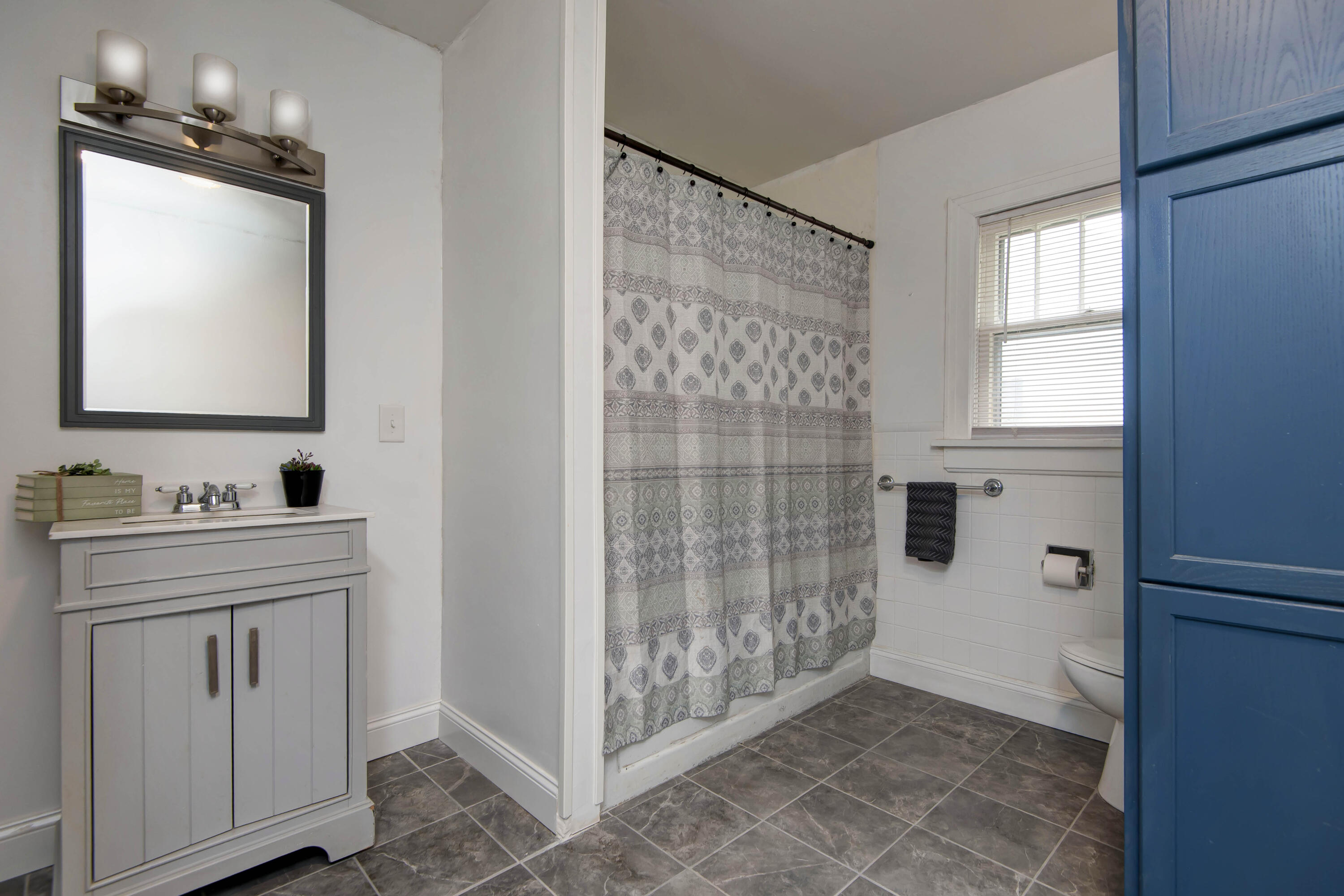 1612 North Grant Avenue Property Photo 12