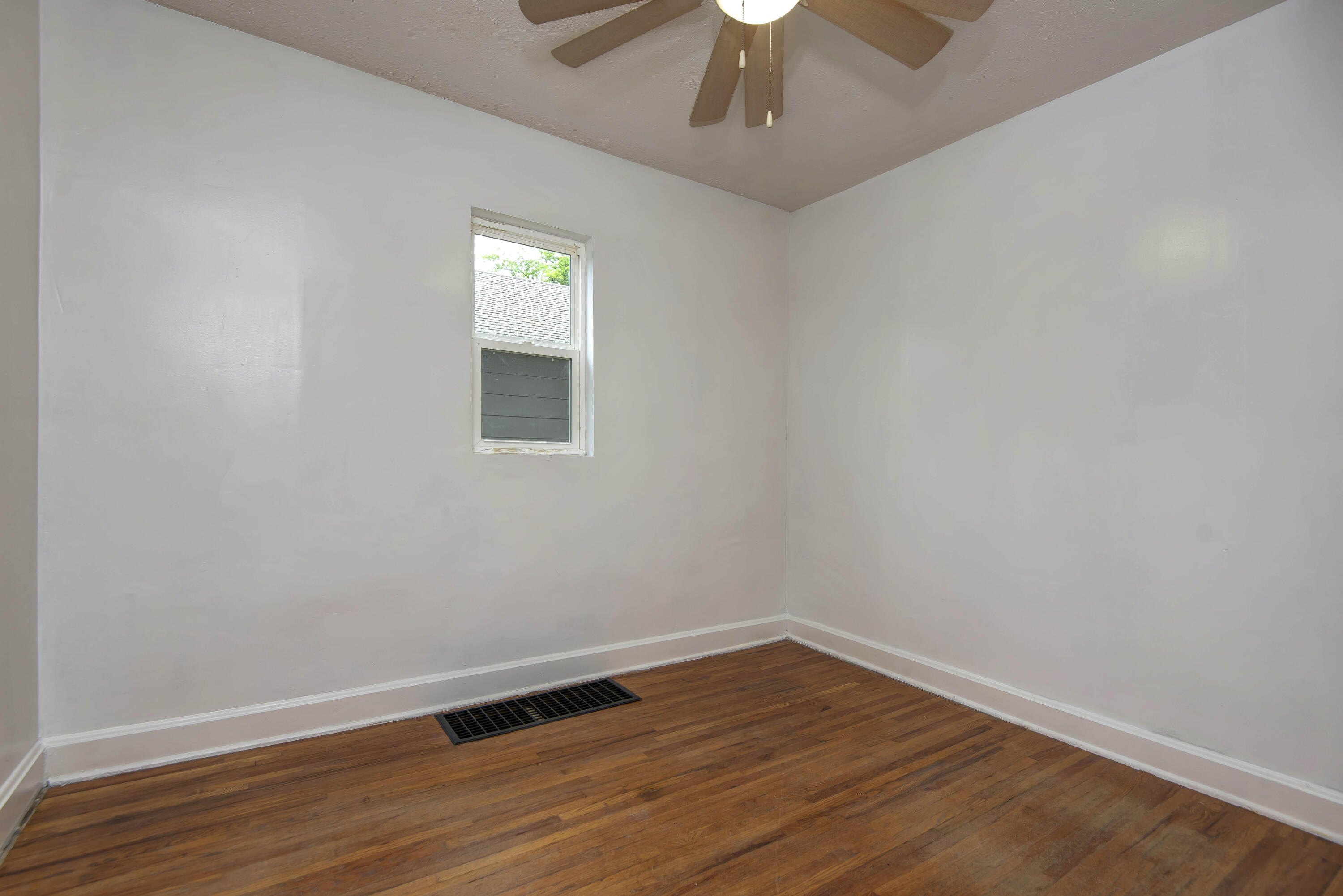 1612 North Grant Avenue Property Photo 14