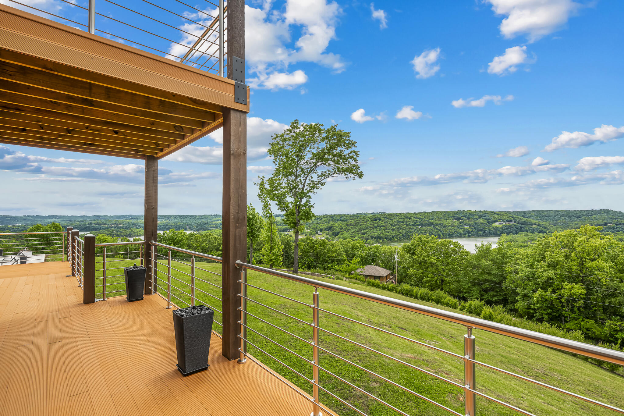 210 Oakside Ridge Property Photo 40