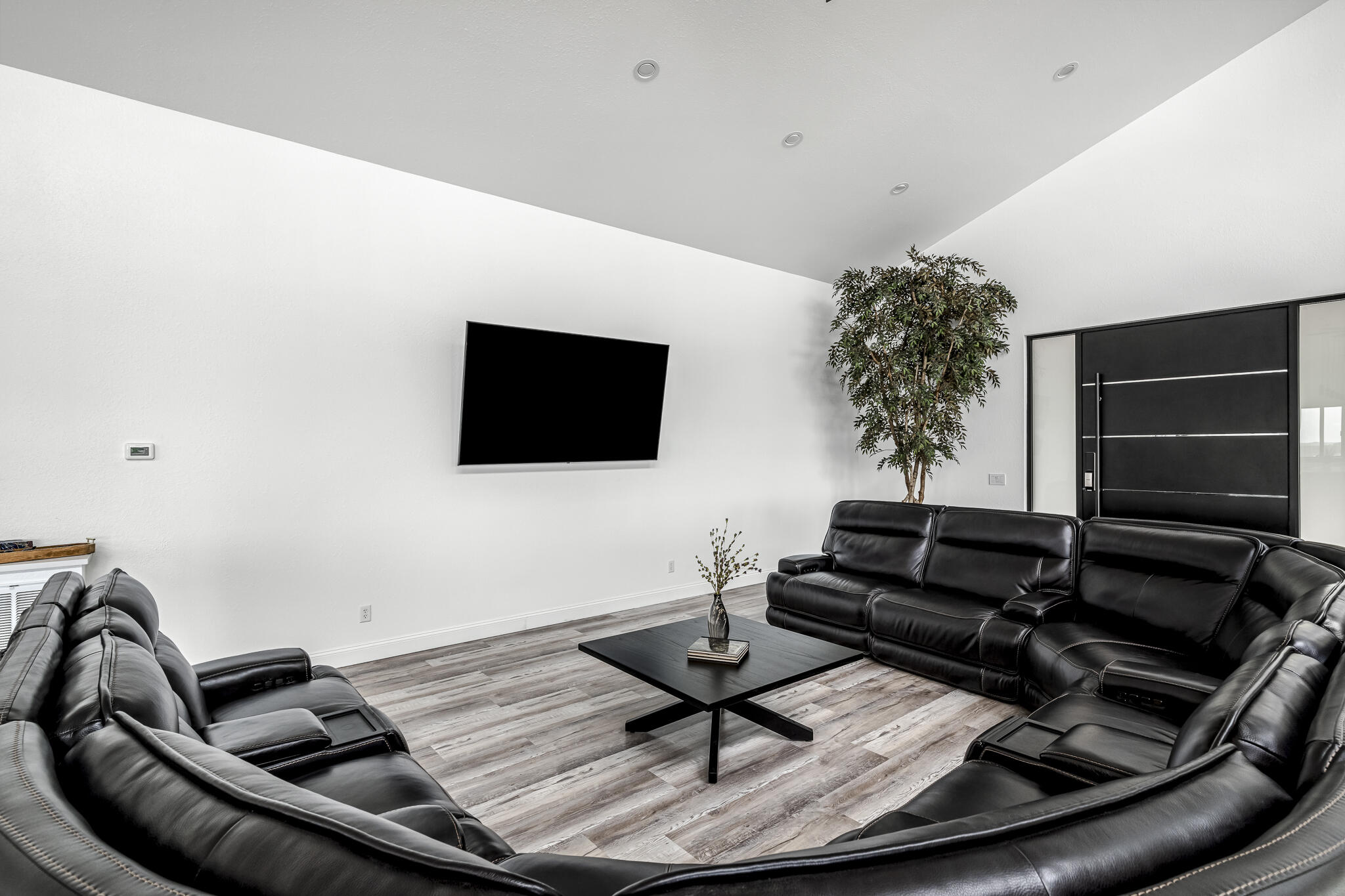 210 Oakside Ridge Property Photo 43