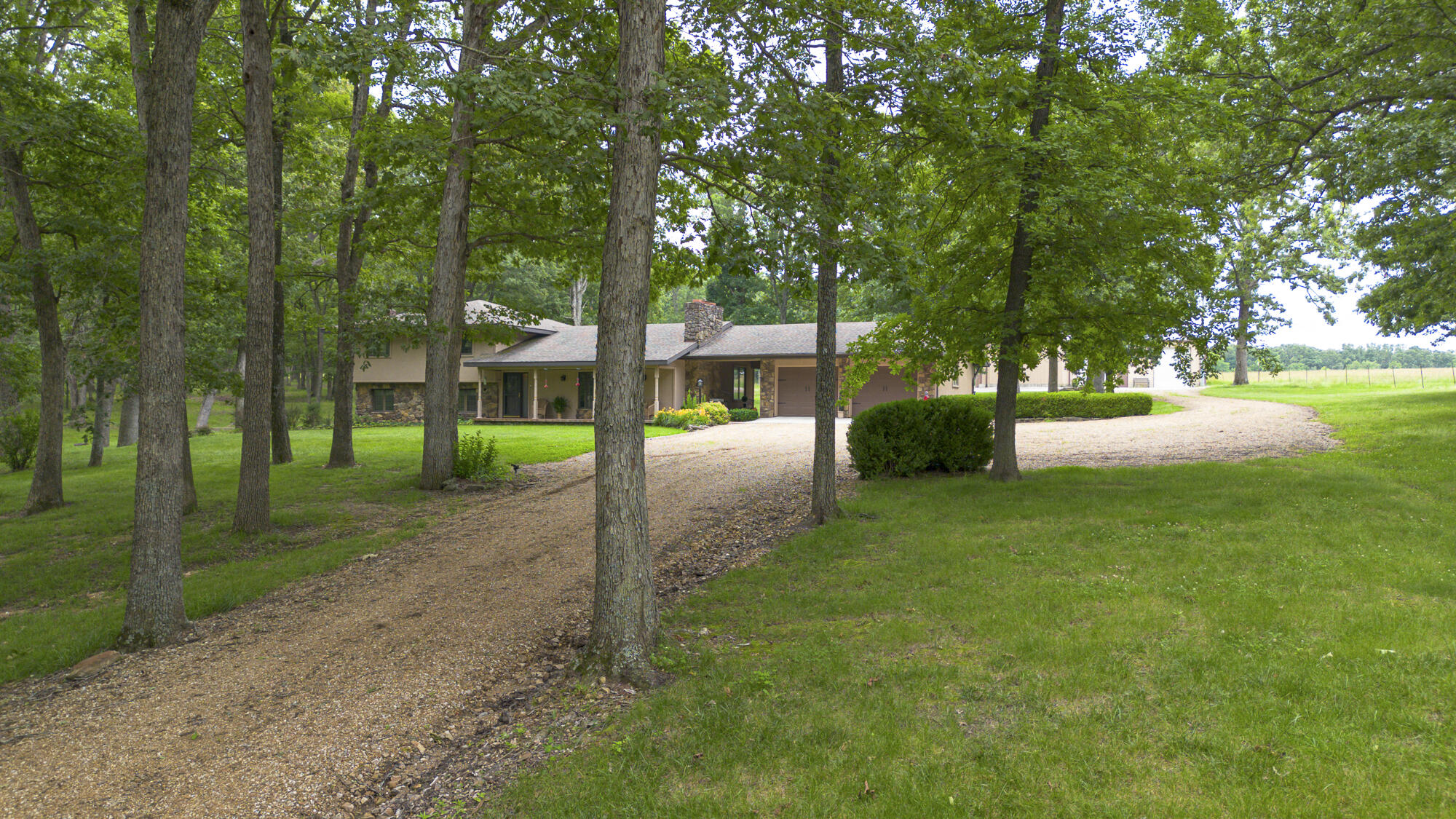 2620 Big Timber Road Property Photo 2