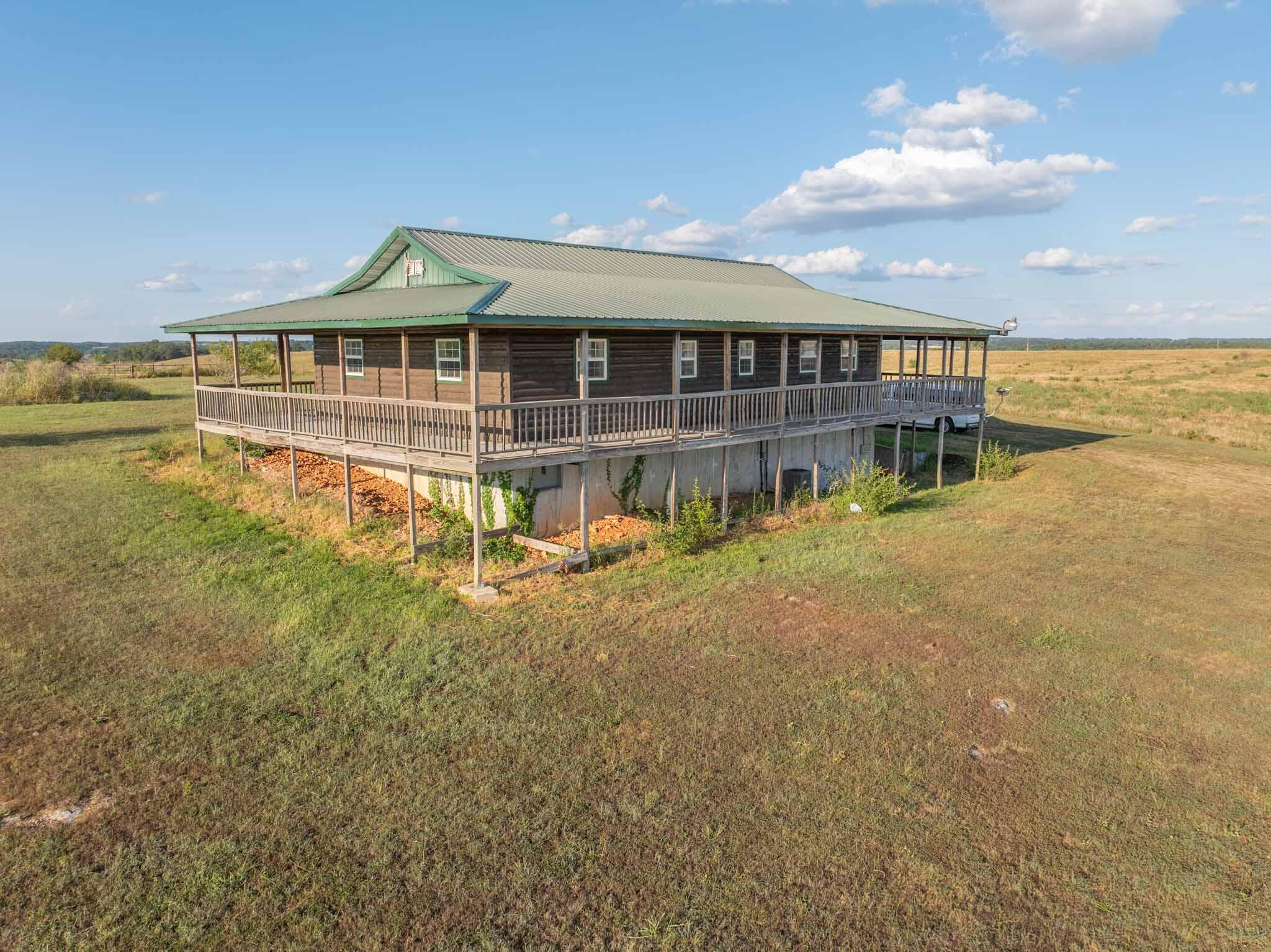 15608 Lawrence 2007 Property Photo 1