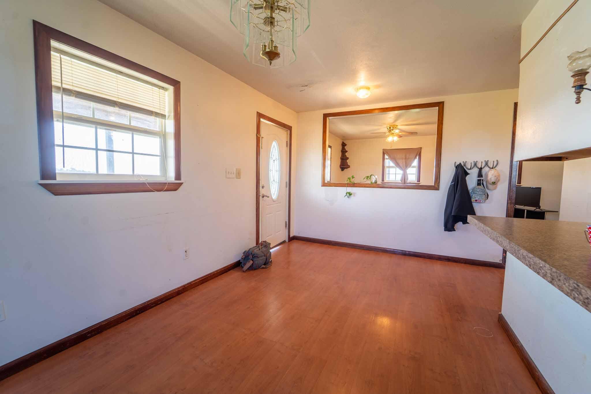 15608 Lawrence 2007 Property Photo 12