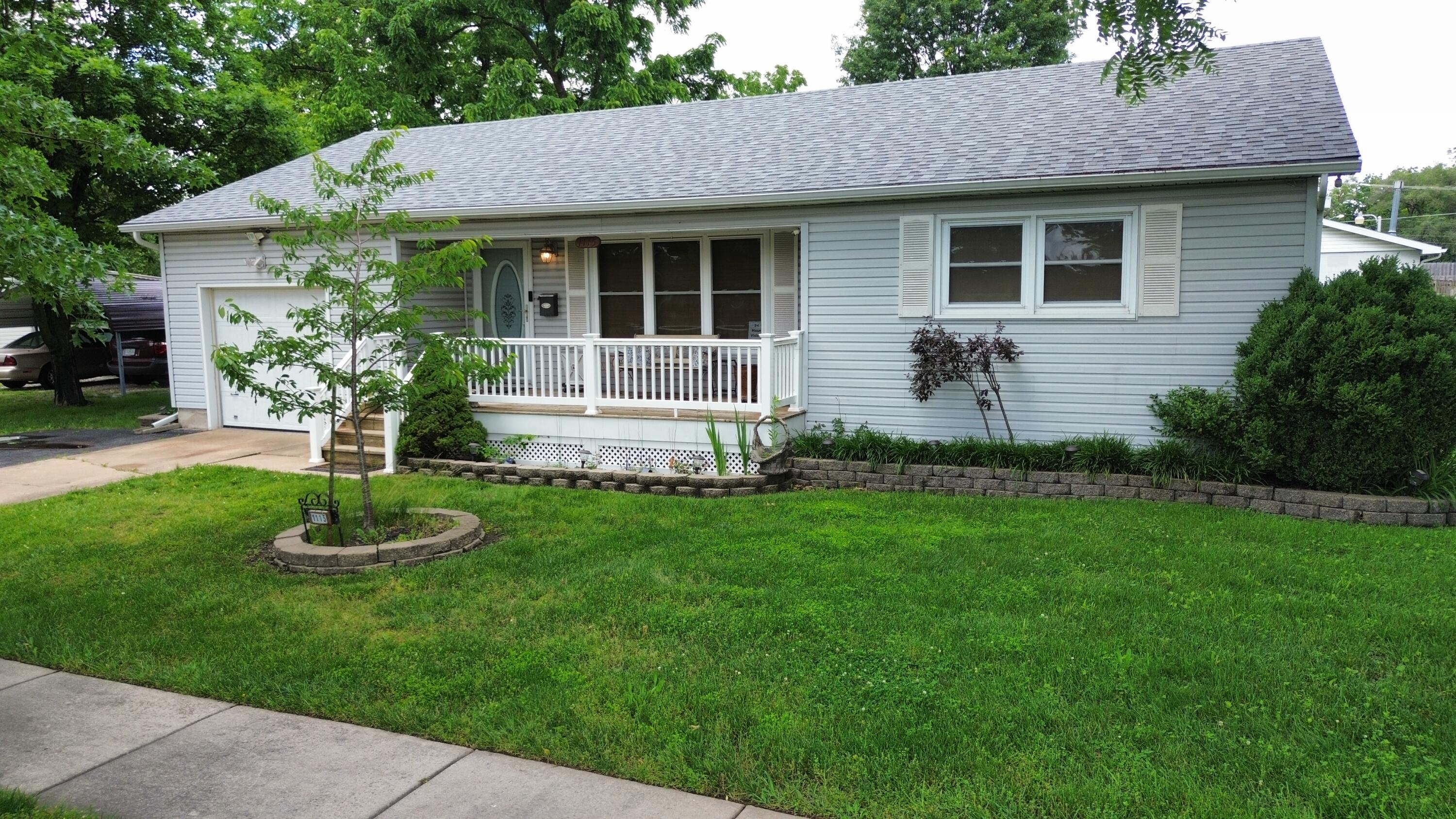 1115 East Thoman Street Property Photo 1