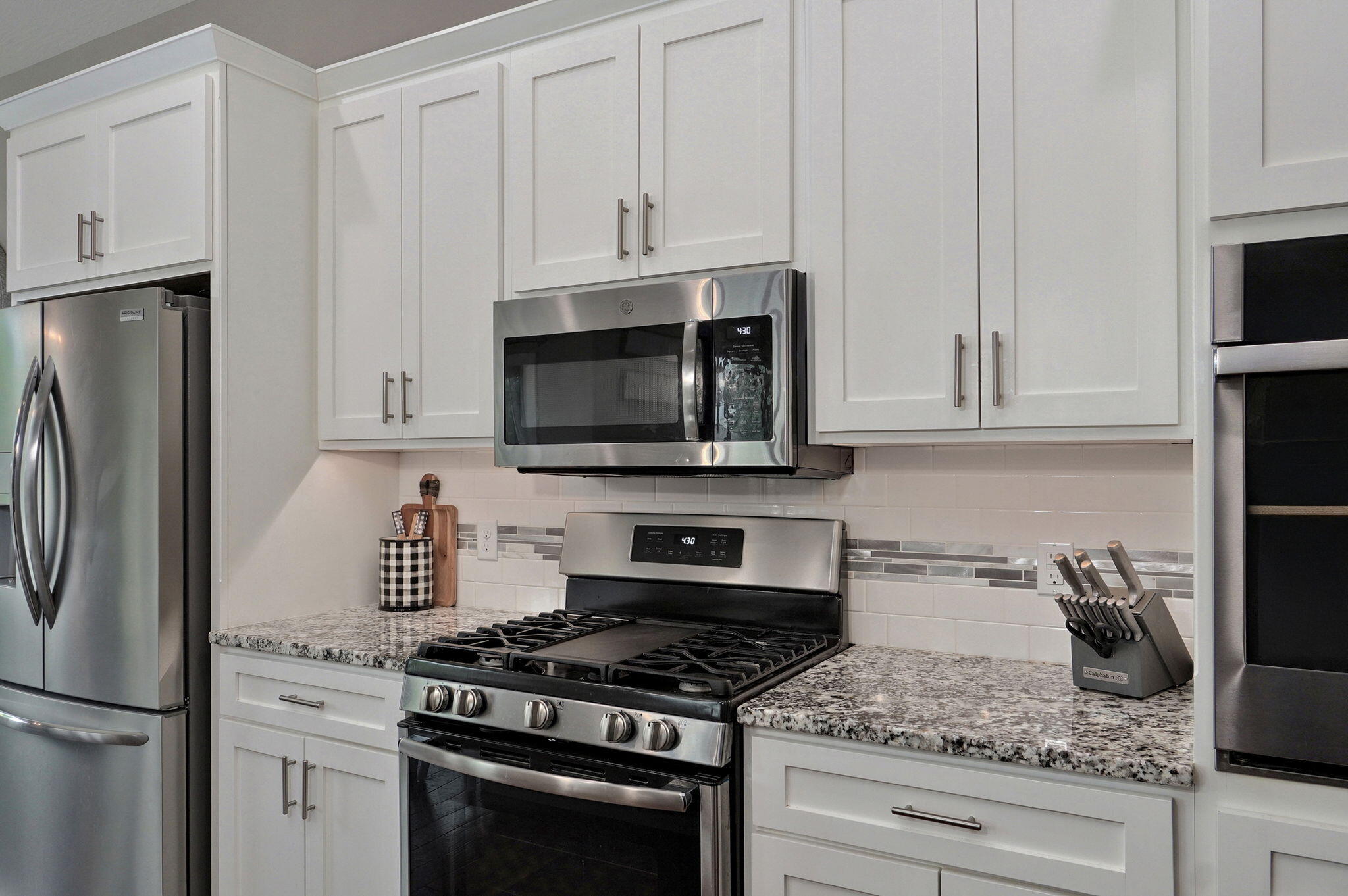 926 East Downshire Drive Property Photo 11