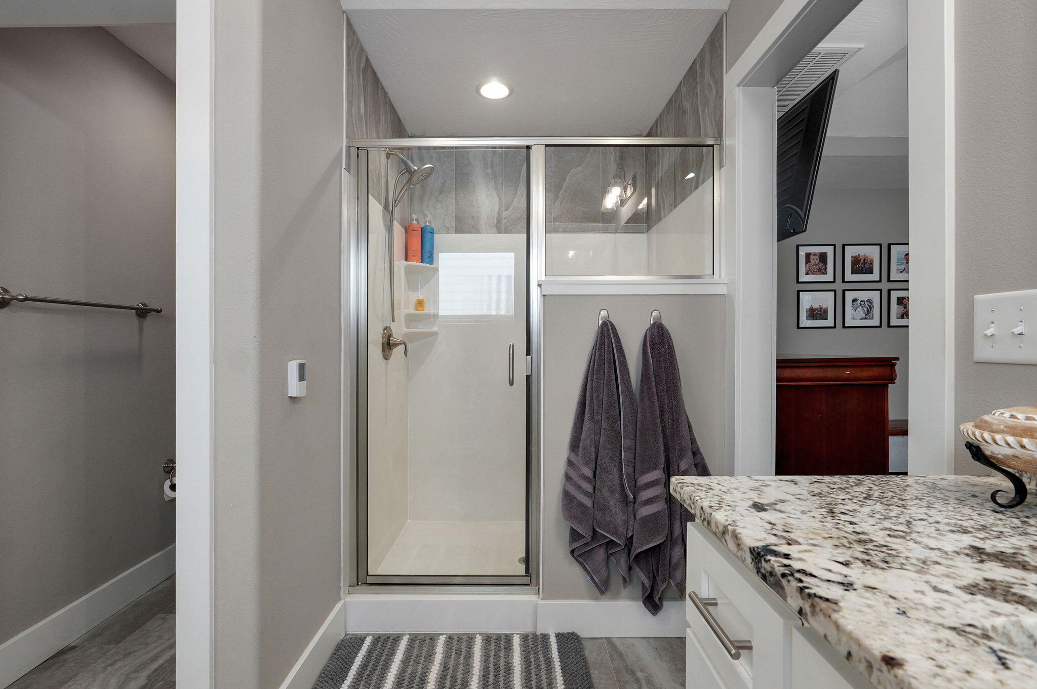 926 East Downshire Drive Property Photo 22