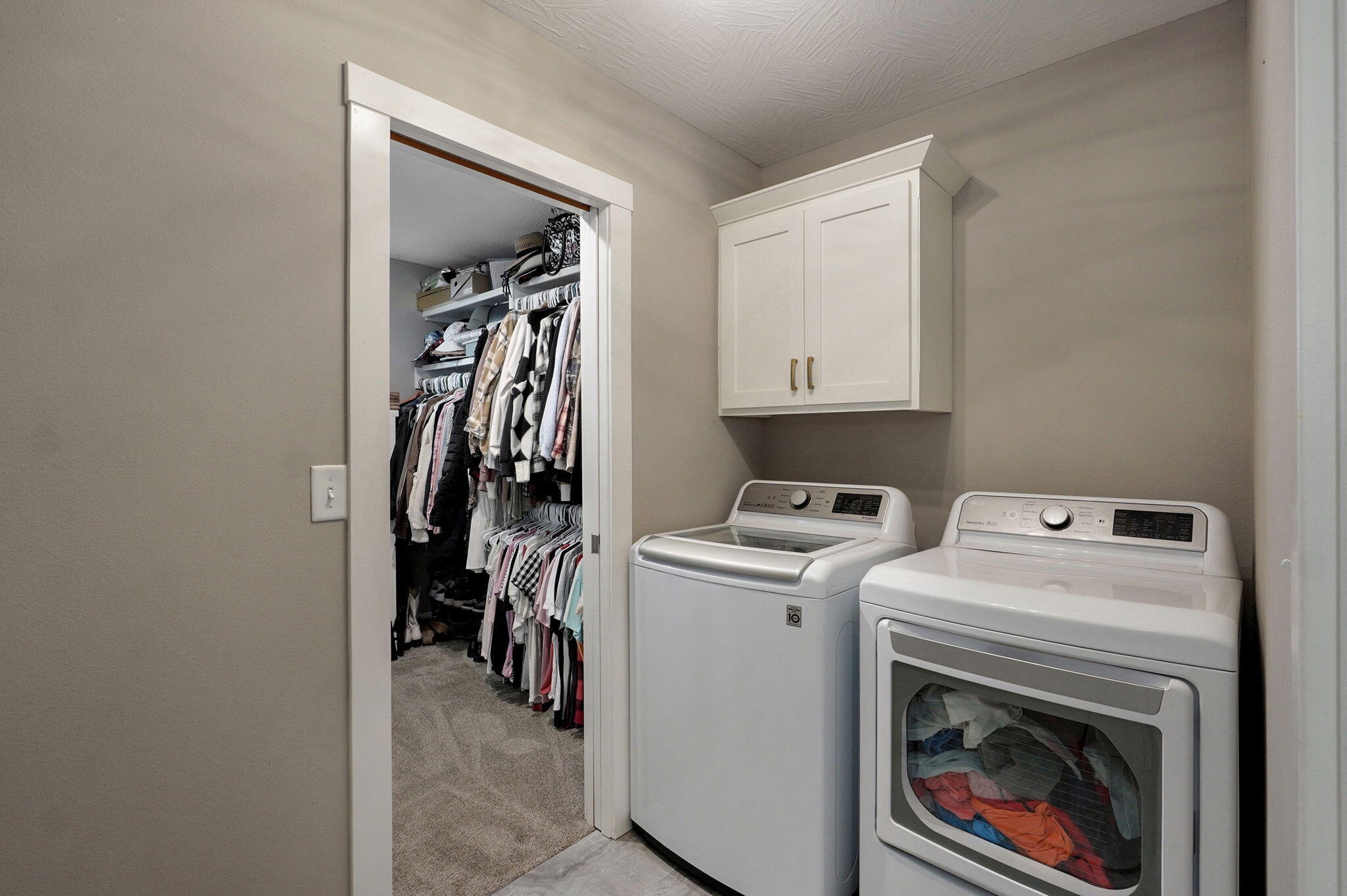 926 East Downshire Drive Property Photo 24