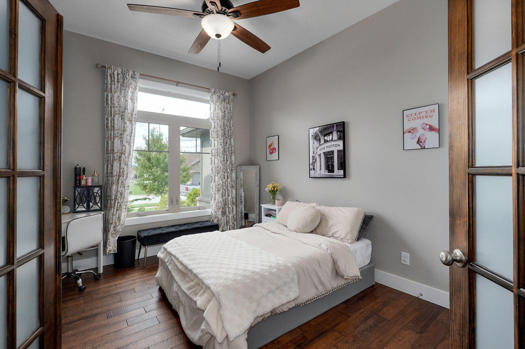 926 East Downshire Drive Property Photo 25
