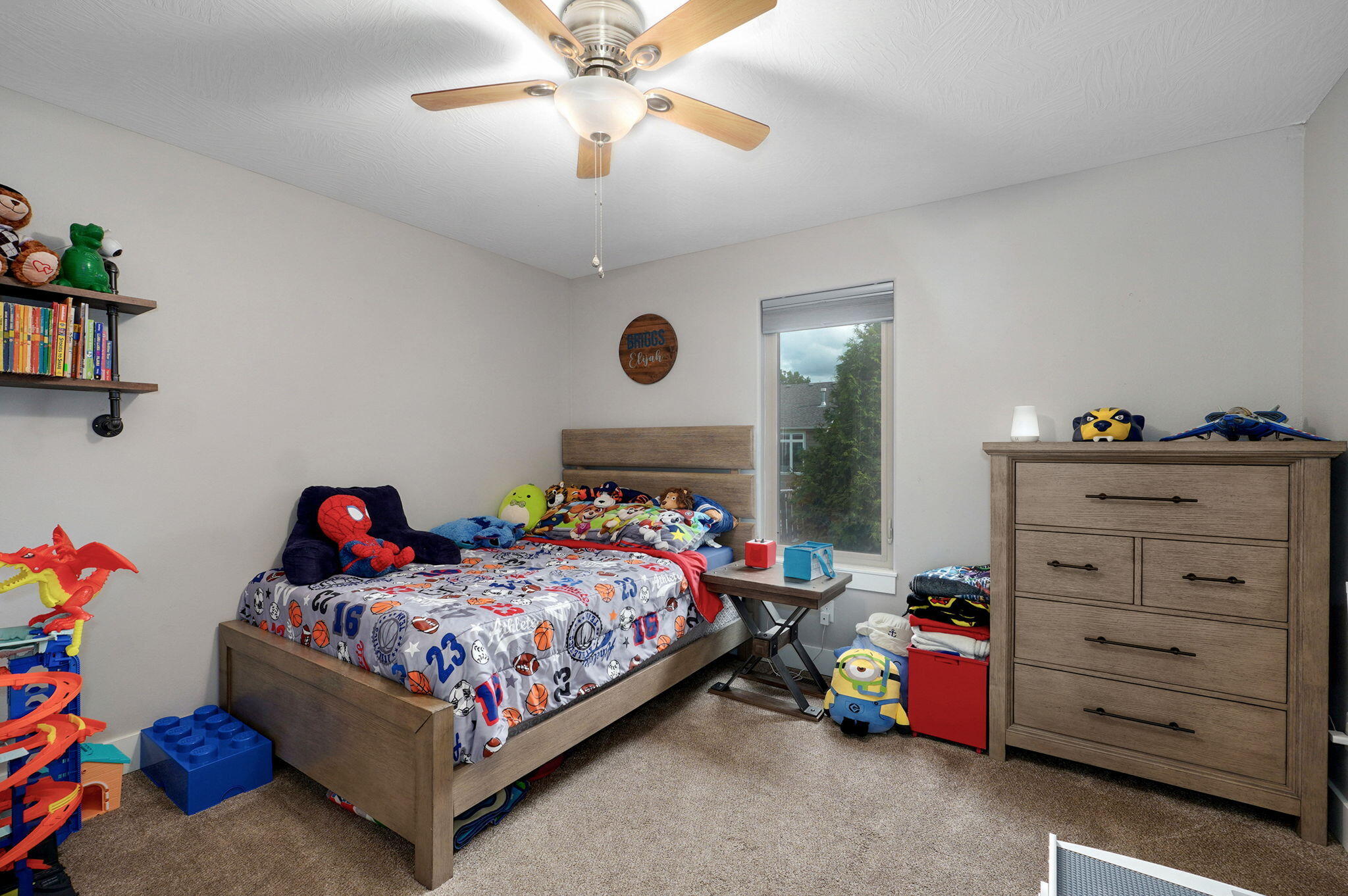 926 East Downshire Drive Property Photo 30