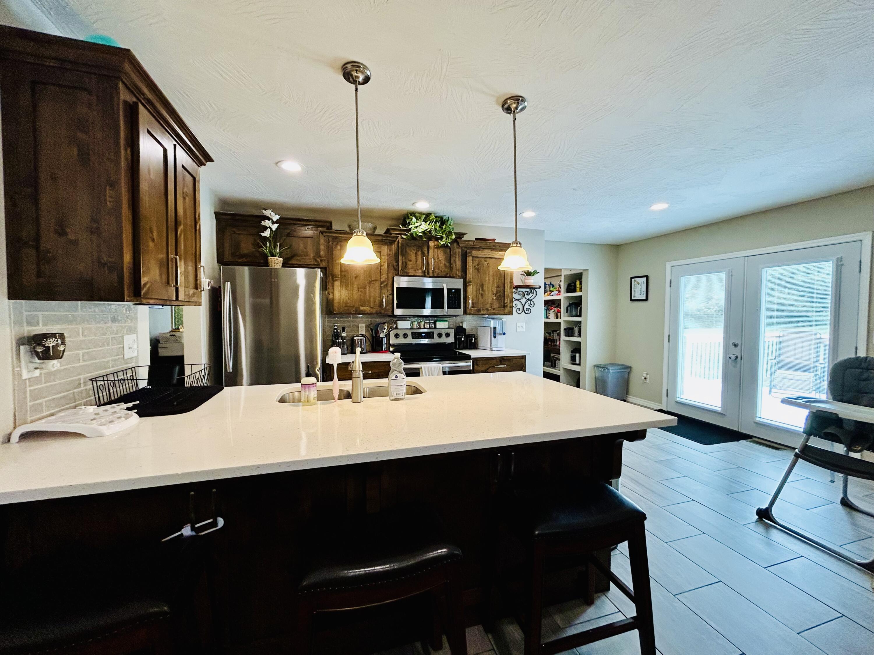 8835 Lawrence 2220 Property Photo 15