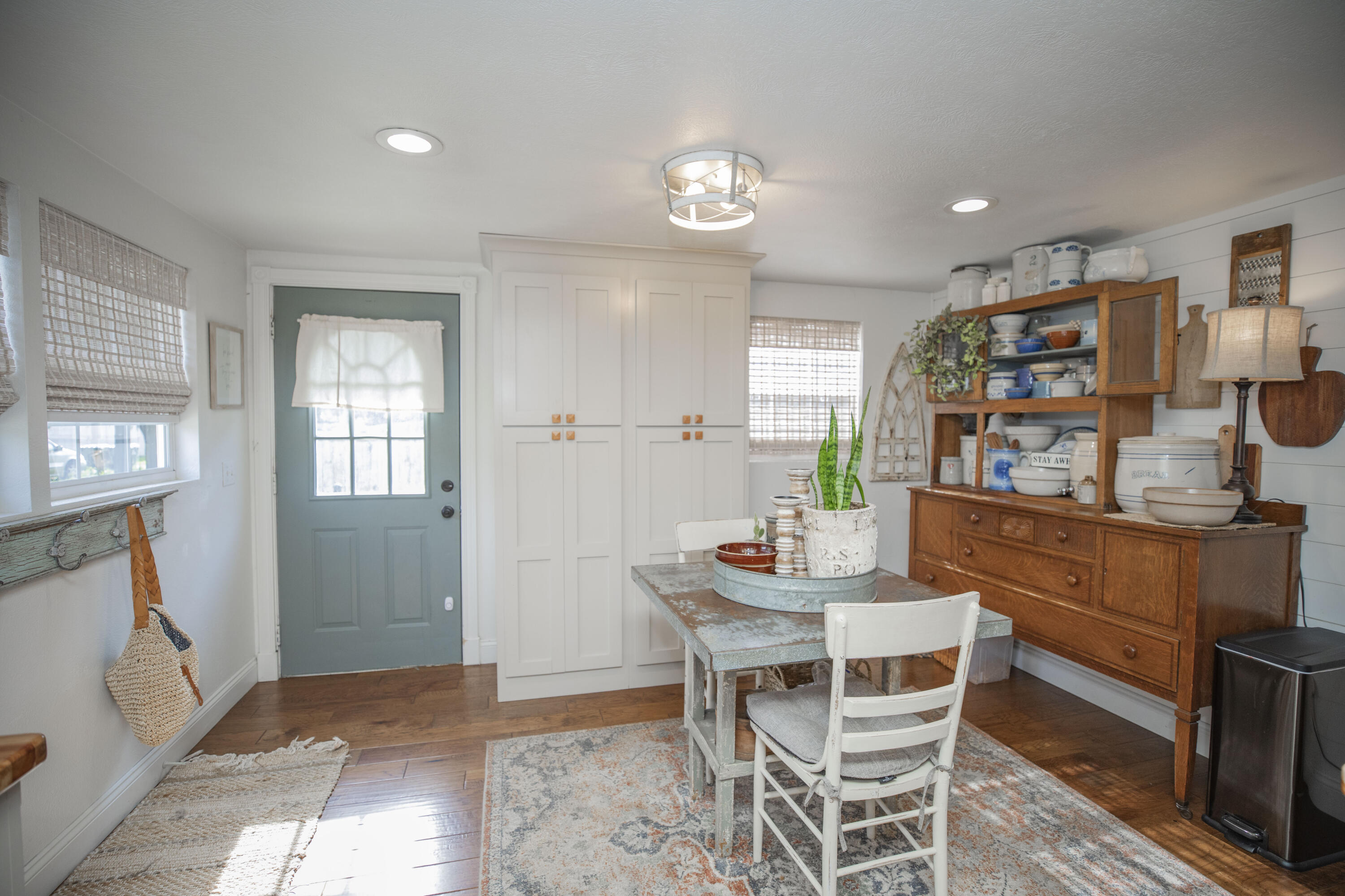 600 South Street Property Photo 15