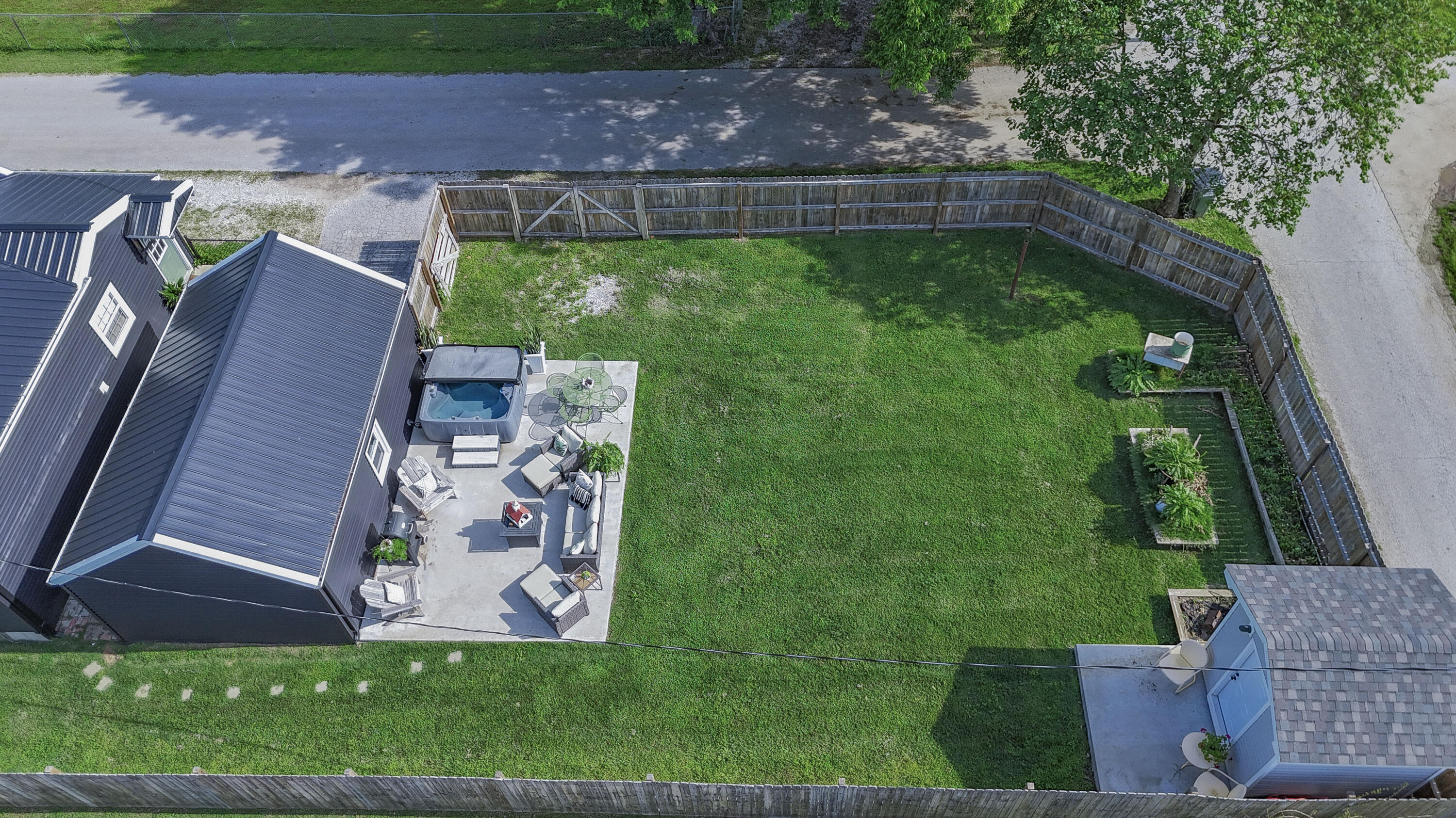 600 South Street Property Photo 50