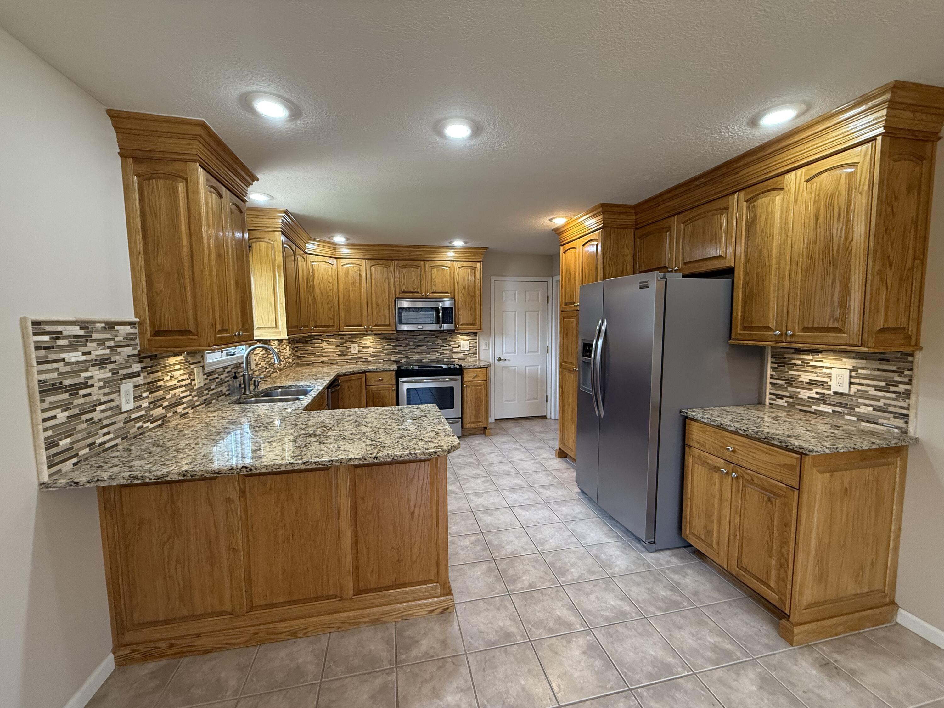 5218 South Gary Court Property Photo 7