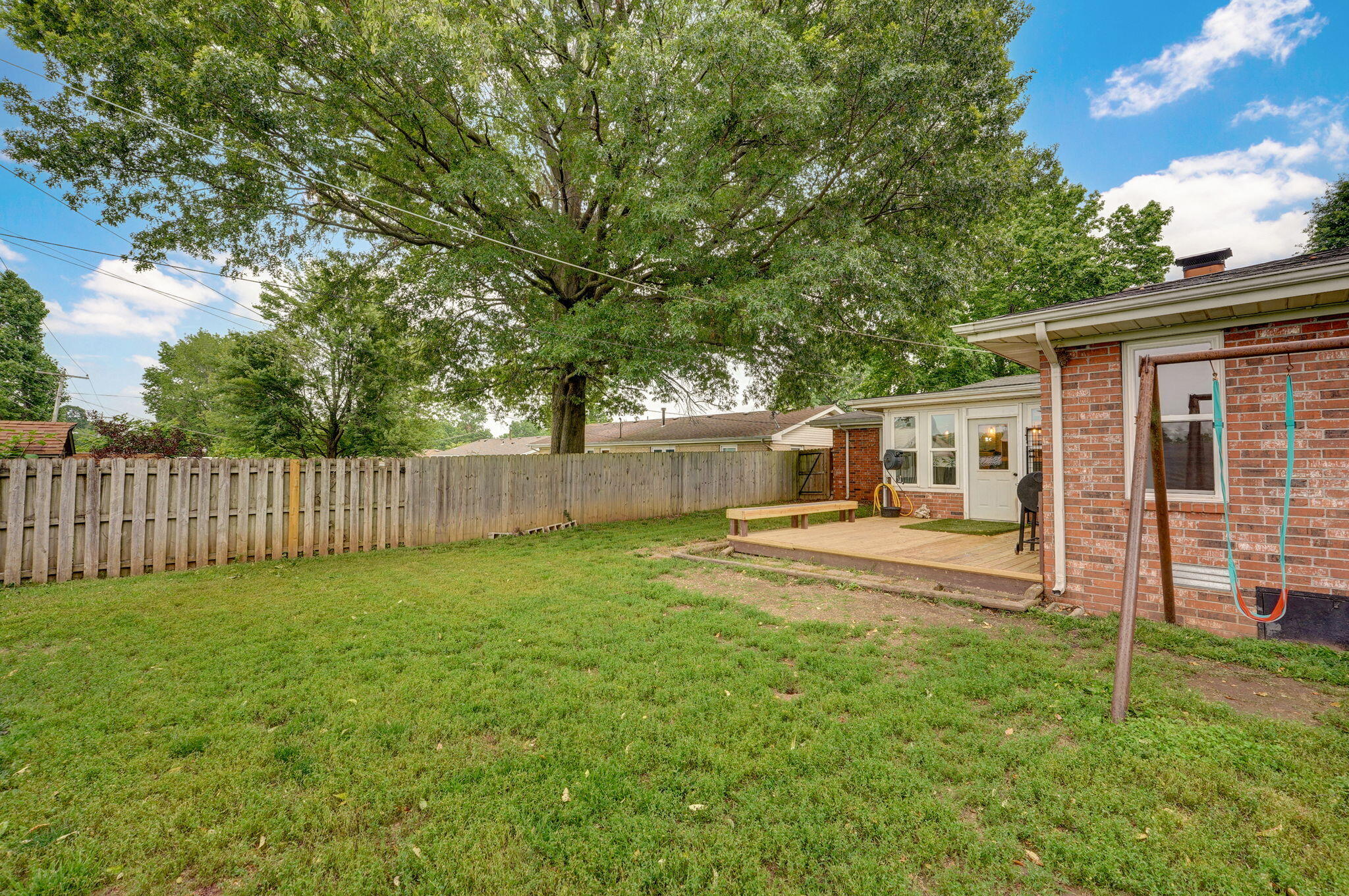 3449 North Rogers Avenue Property Photo 39